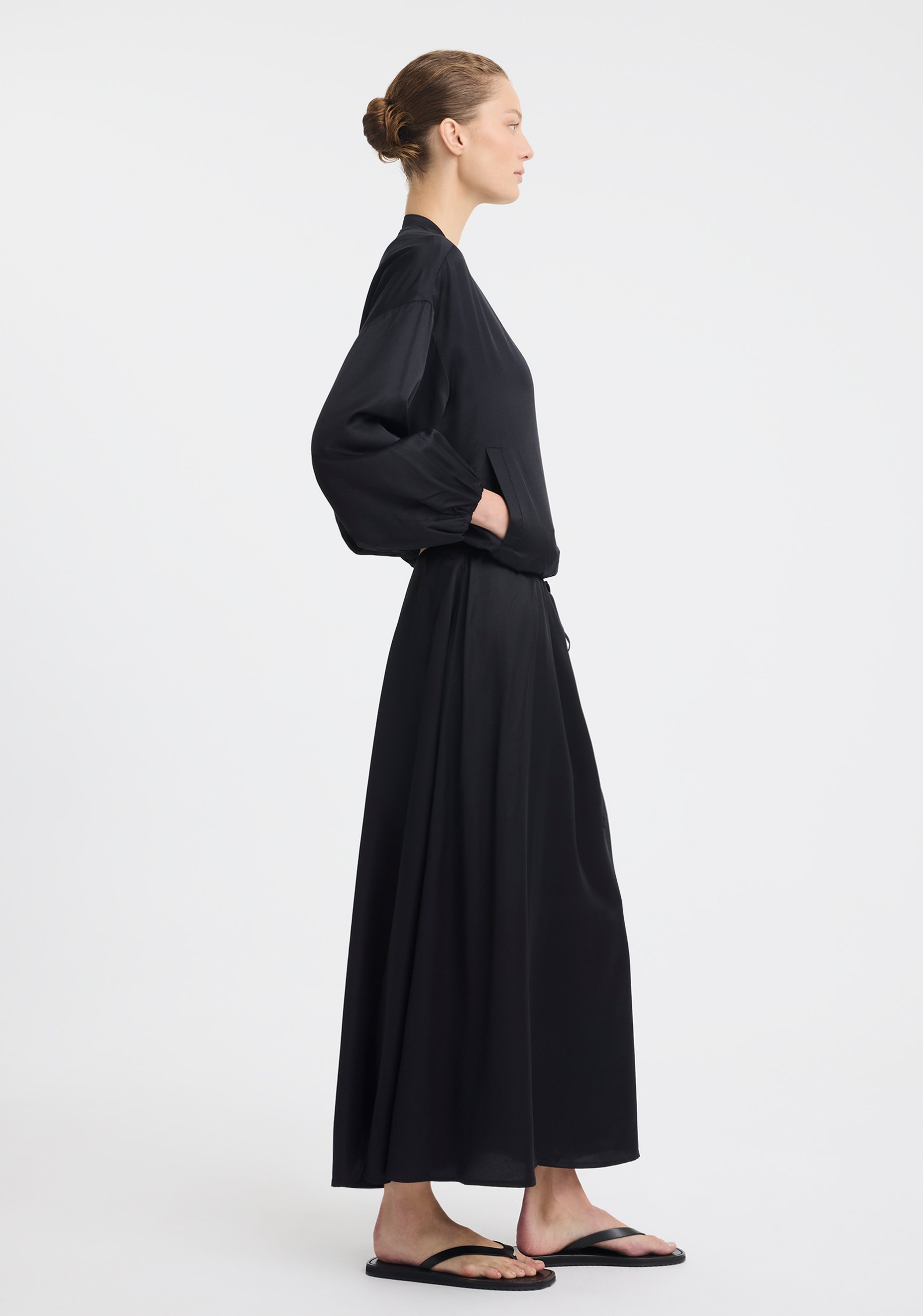 Morrison-SS26-Florence-Skirt-Black_4.jpeg