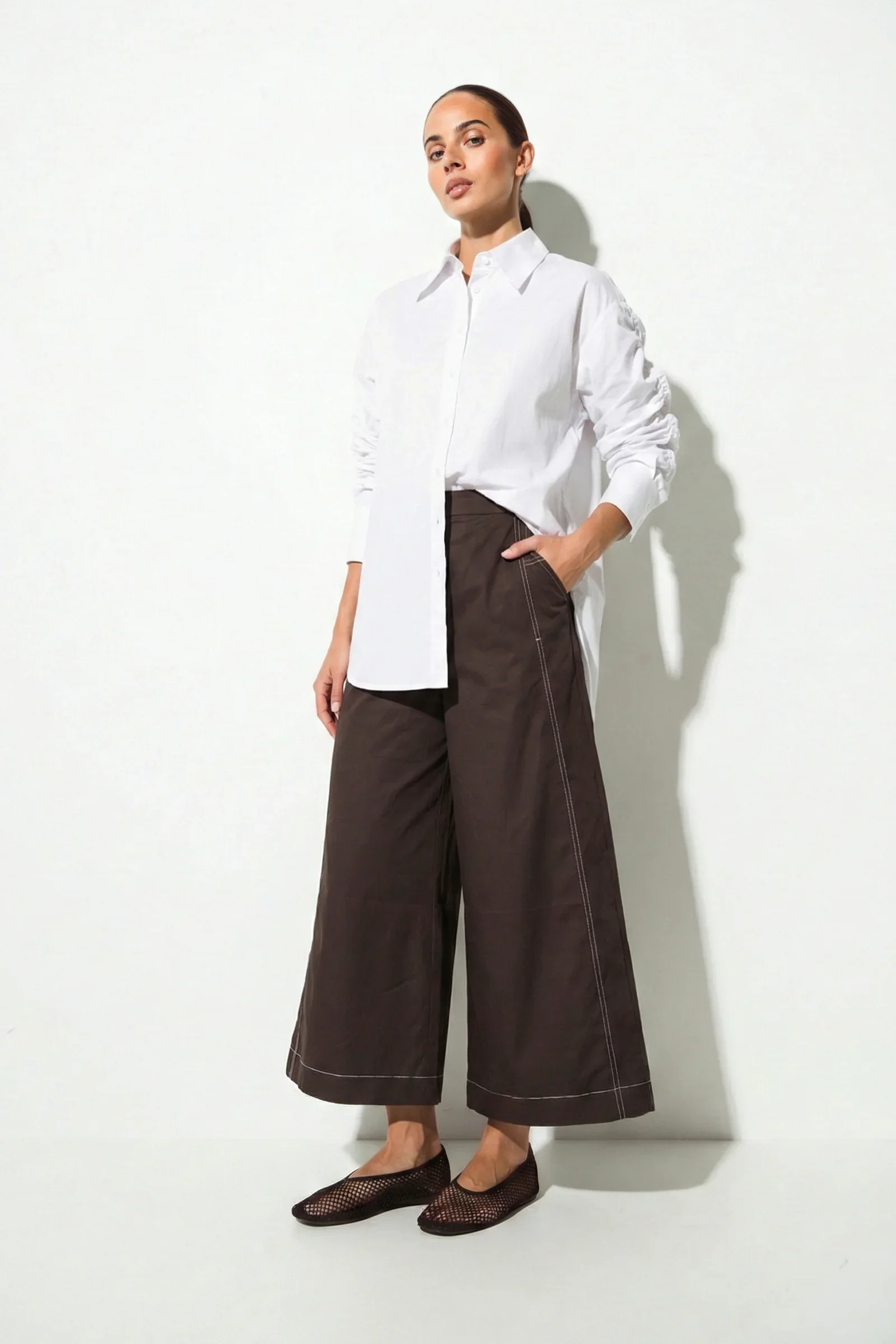 LOUNGE | COTTON POPLIN WHITE SHIRT.