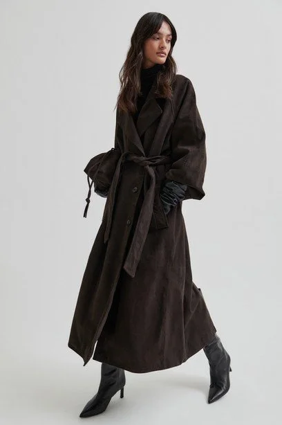 SECOND FEMALE | NOOMI SUEDE TRENCHCOAT.