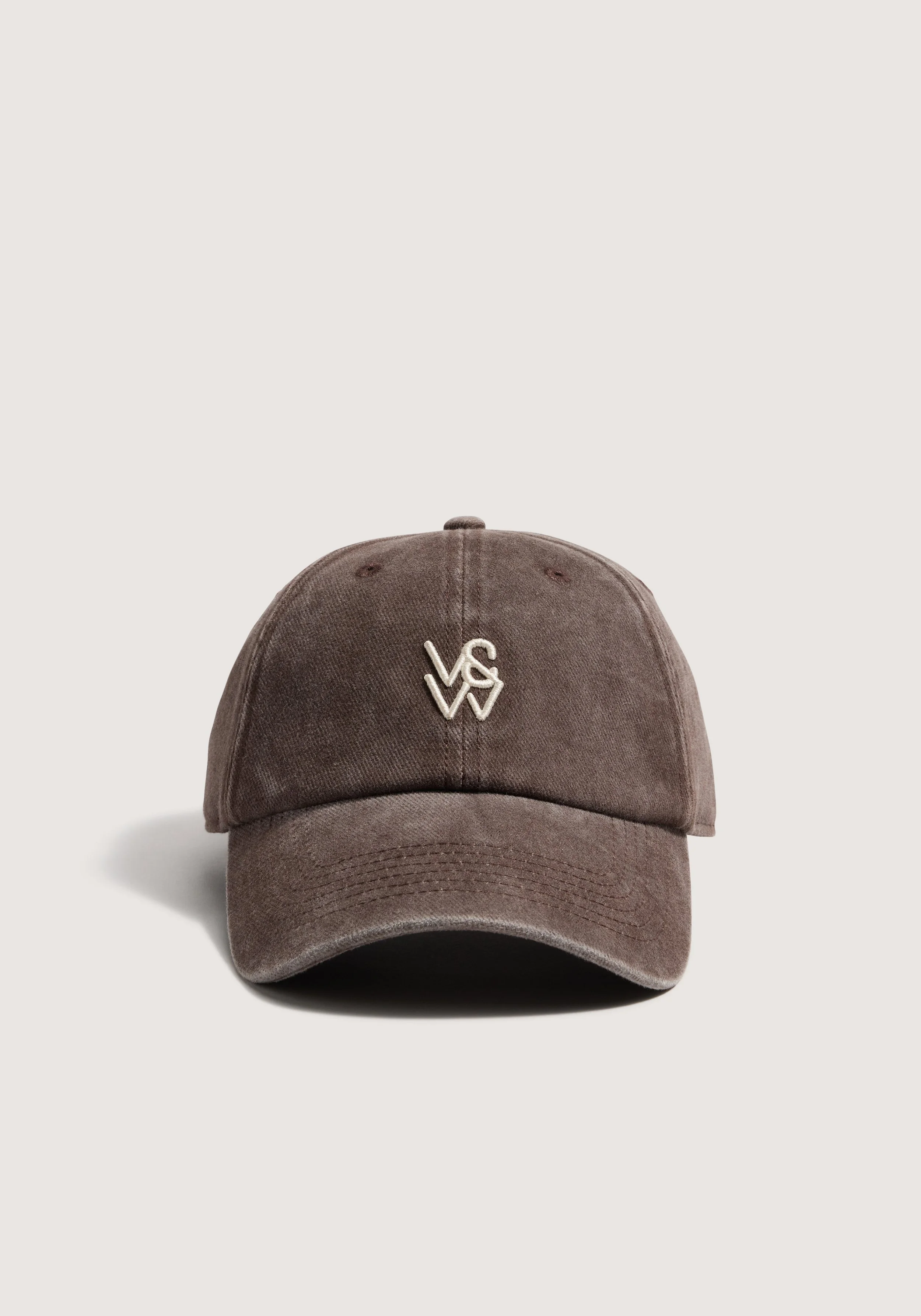 VIKTORIA & WOODS | VINTAGE CHOCOLATE INSIGNIA CAP.