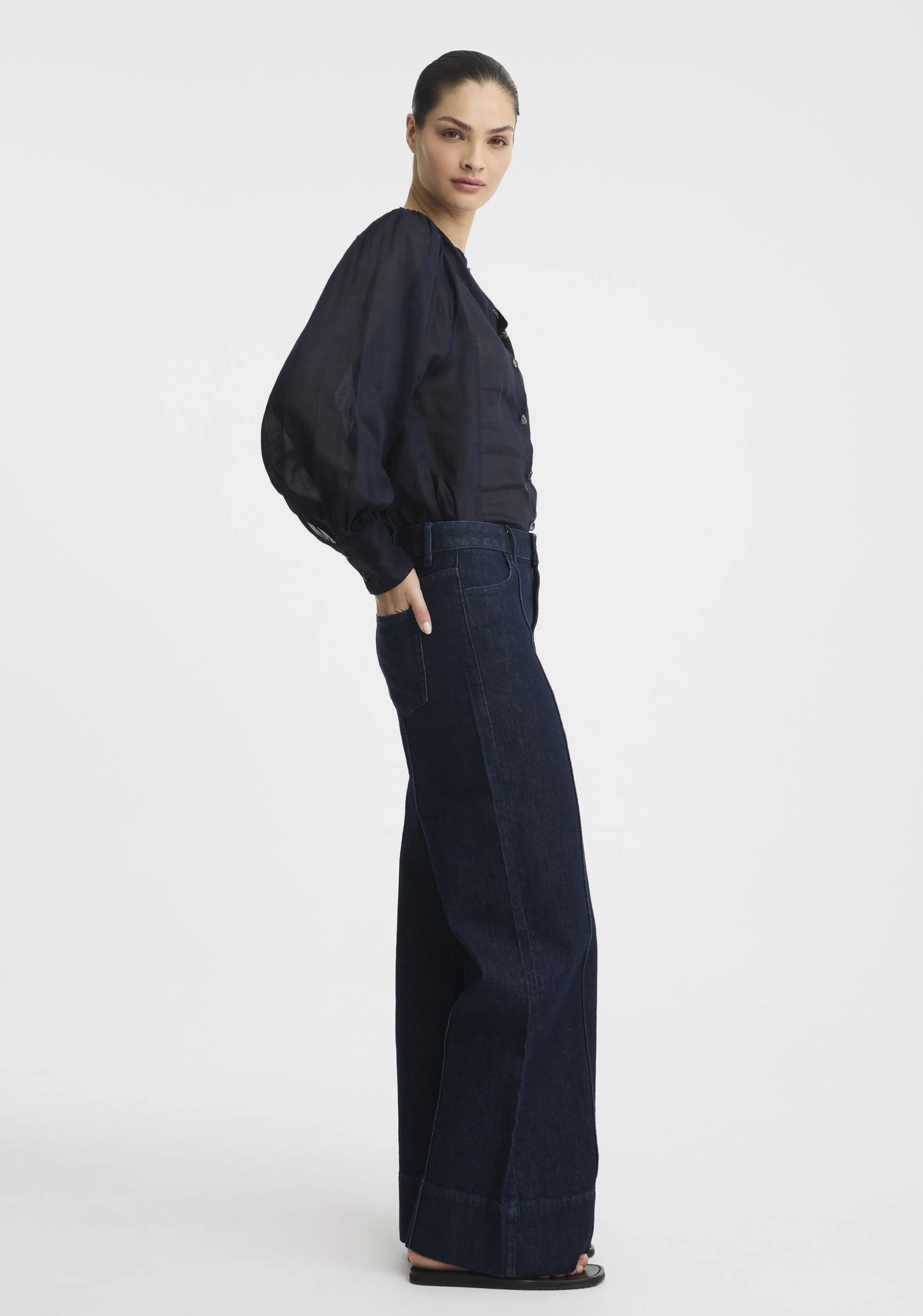 Morrison-SS26-Hewitt-Blouse-Indigo_3.jpeg