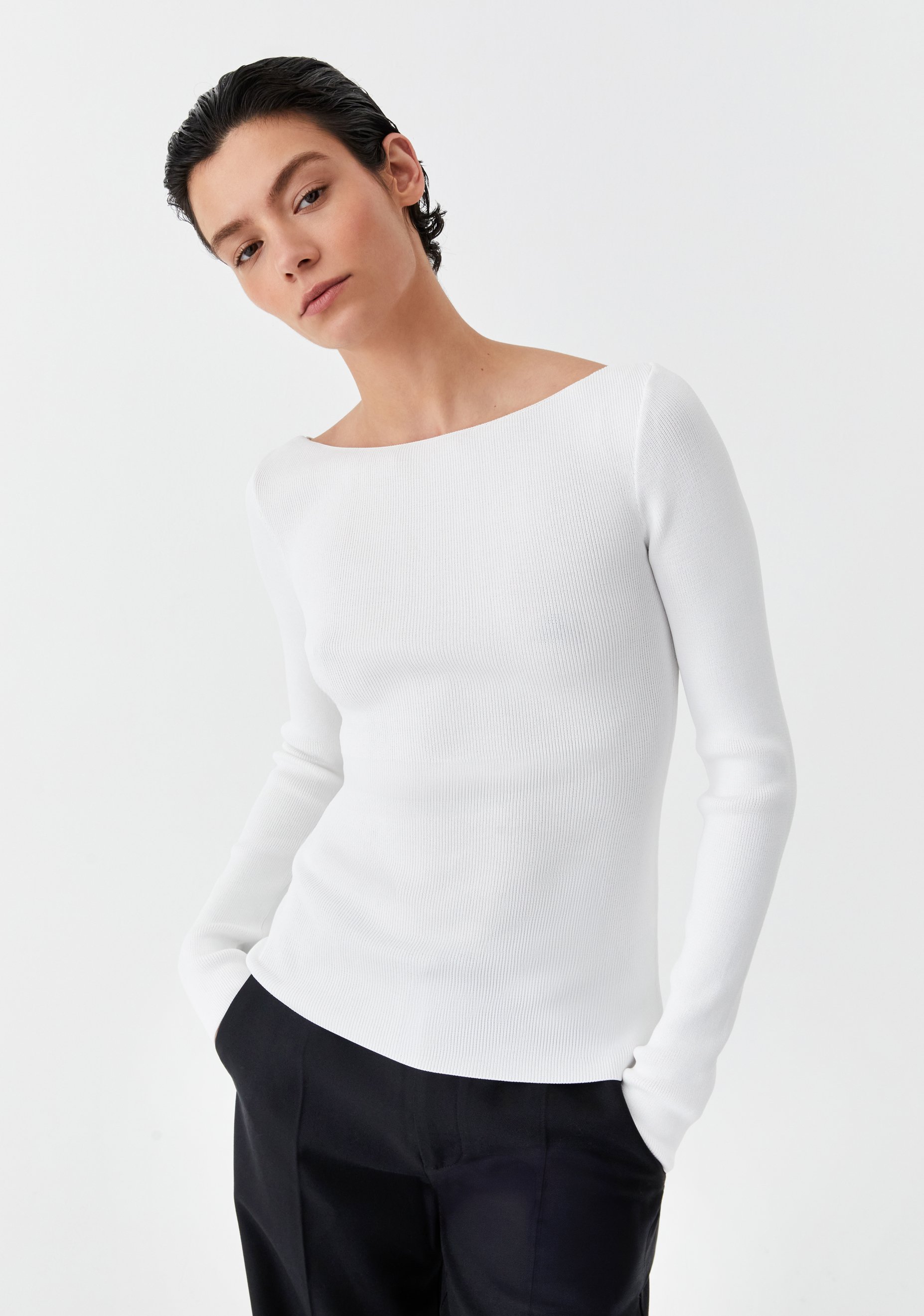 Morrison-AW25-Cate-Knit-Top-White_2.jpg