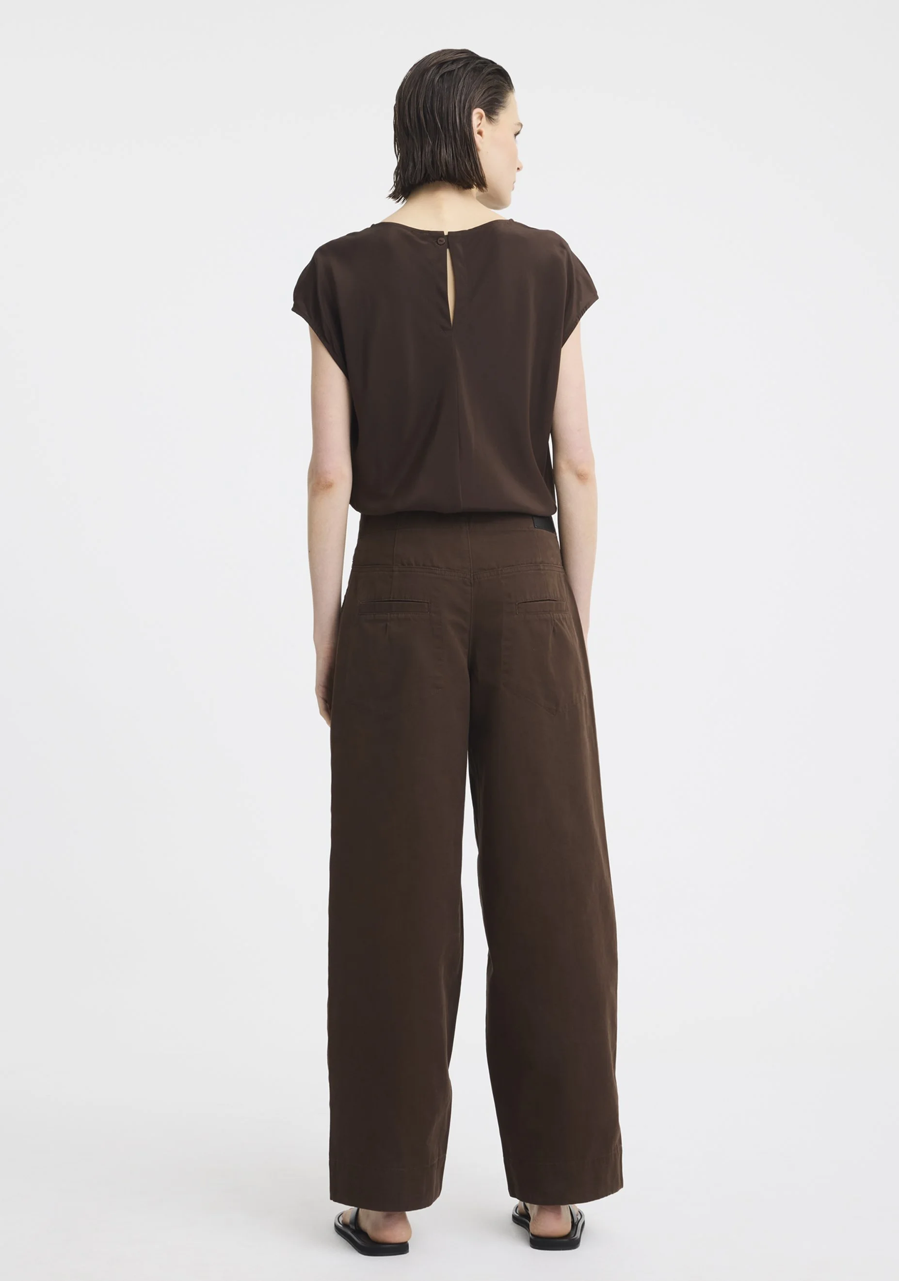 Morrison-SS26-Aurora-Silk-Top-Espresso_6.jpeg
