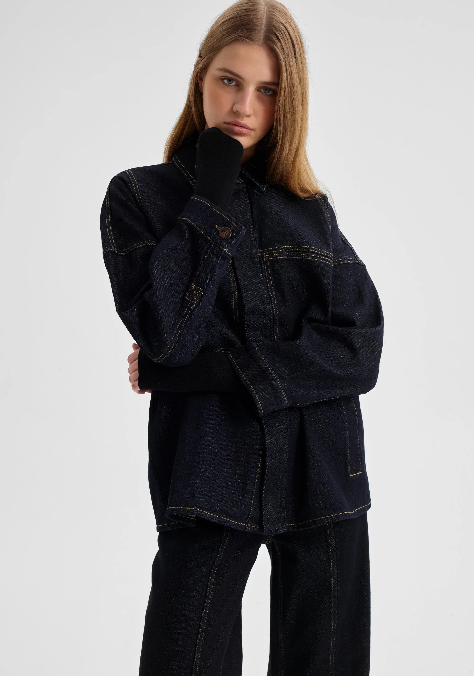 Morrison-AW26-Dillan-Denim-Jacket-Indigo_7.jpeg
