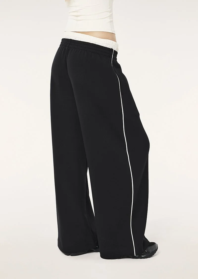 TRIUMPH DUAL PANT_262P063_BLACK WHISPER WHITE-31.jpeg