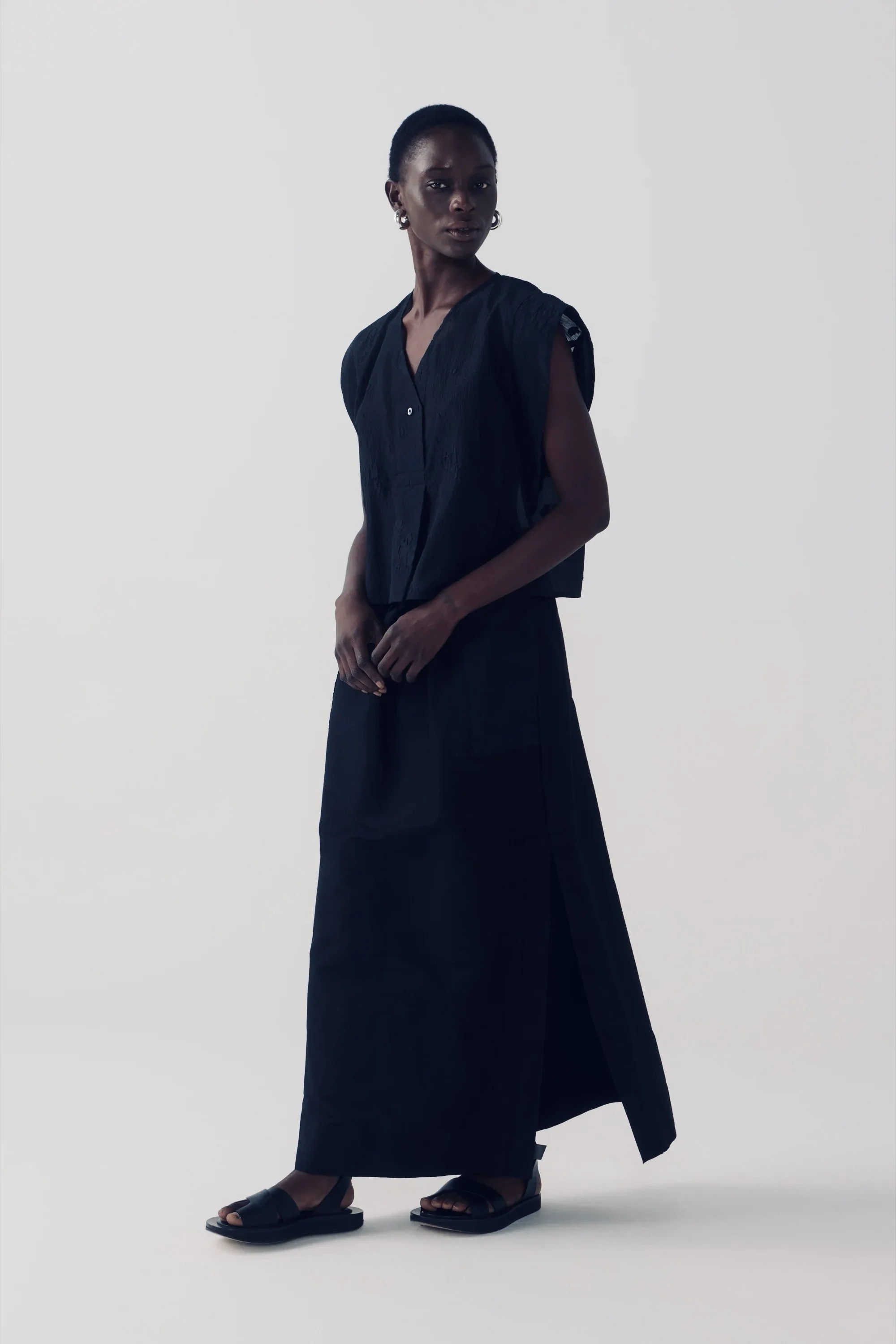 FOEMINA | BETTINA NAVY SKIRT.