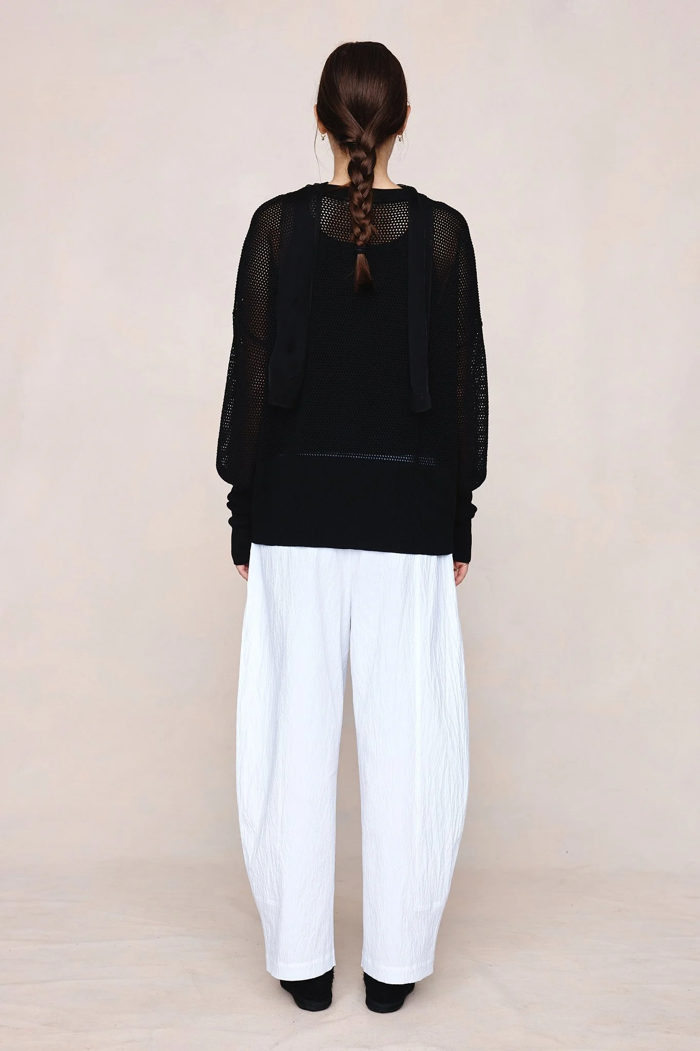 HOPE JUMPER BLACK5.jpeg