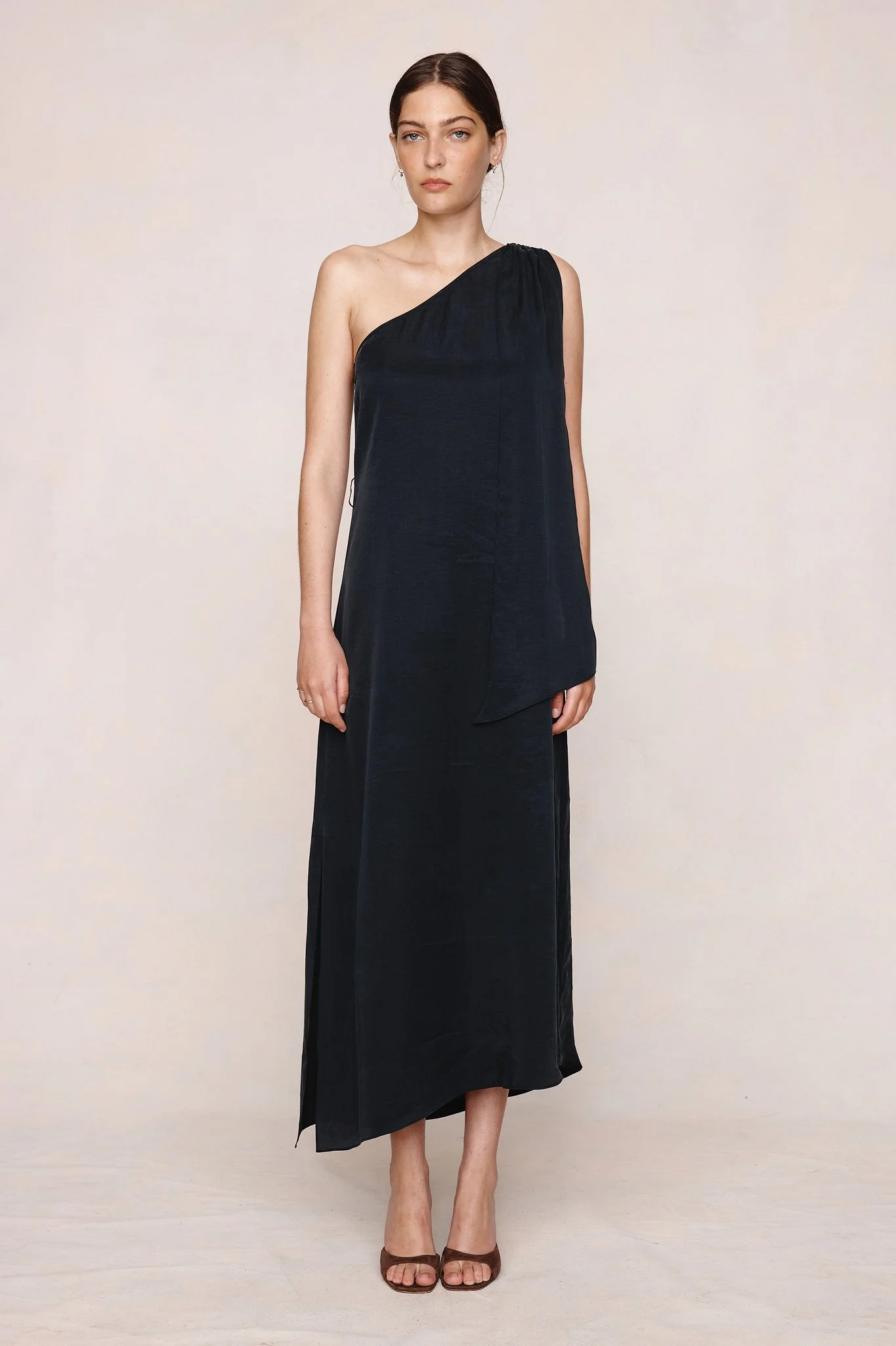 ROSA DRESS BLACK2.jpeg