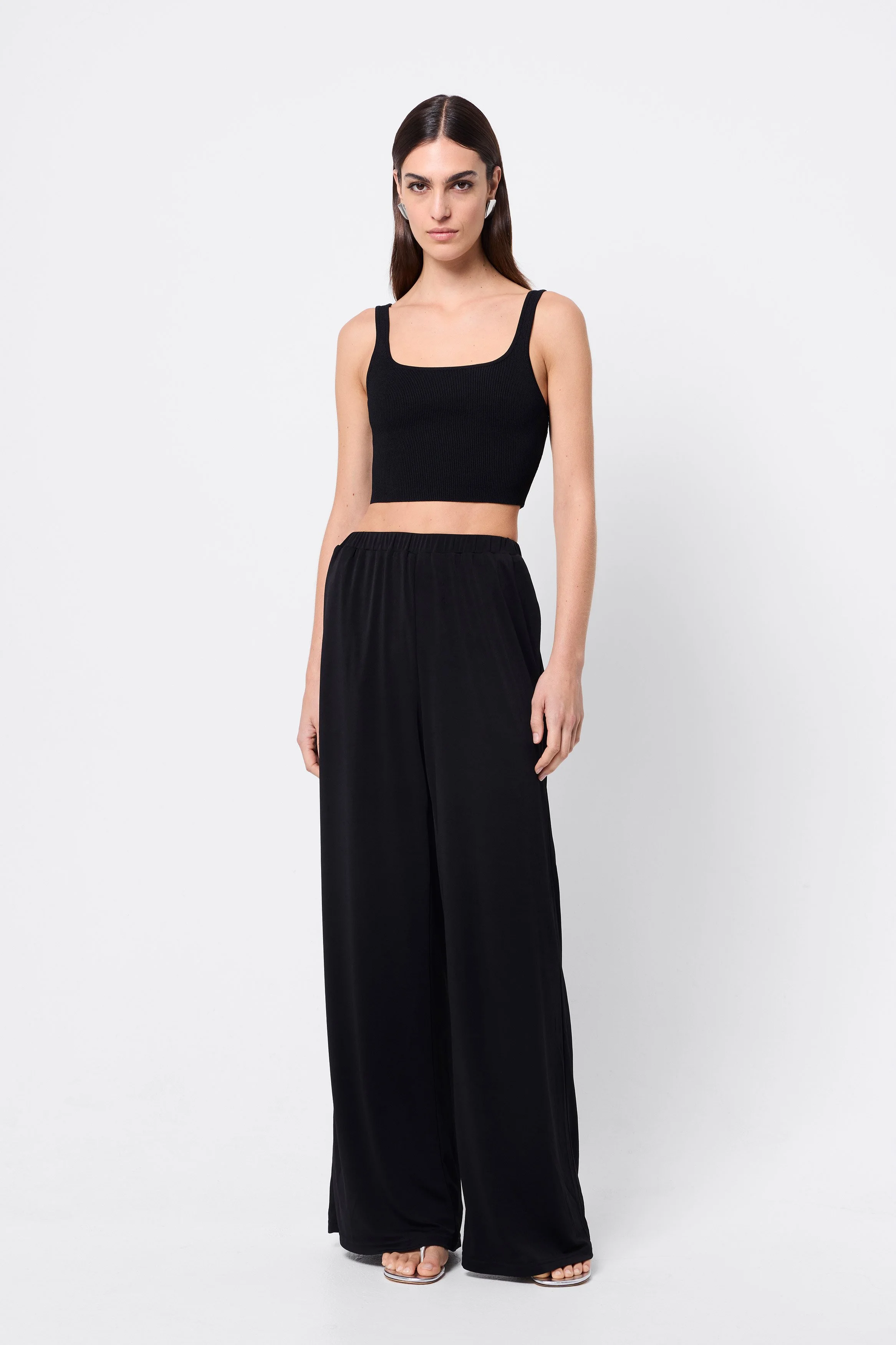 FreeFallingPant_Black_Ecomm_Resort25_02.jpg