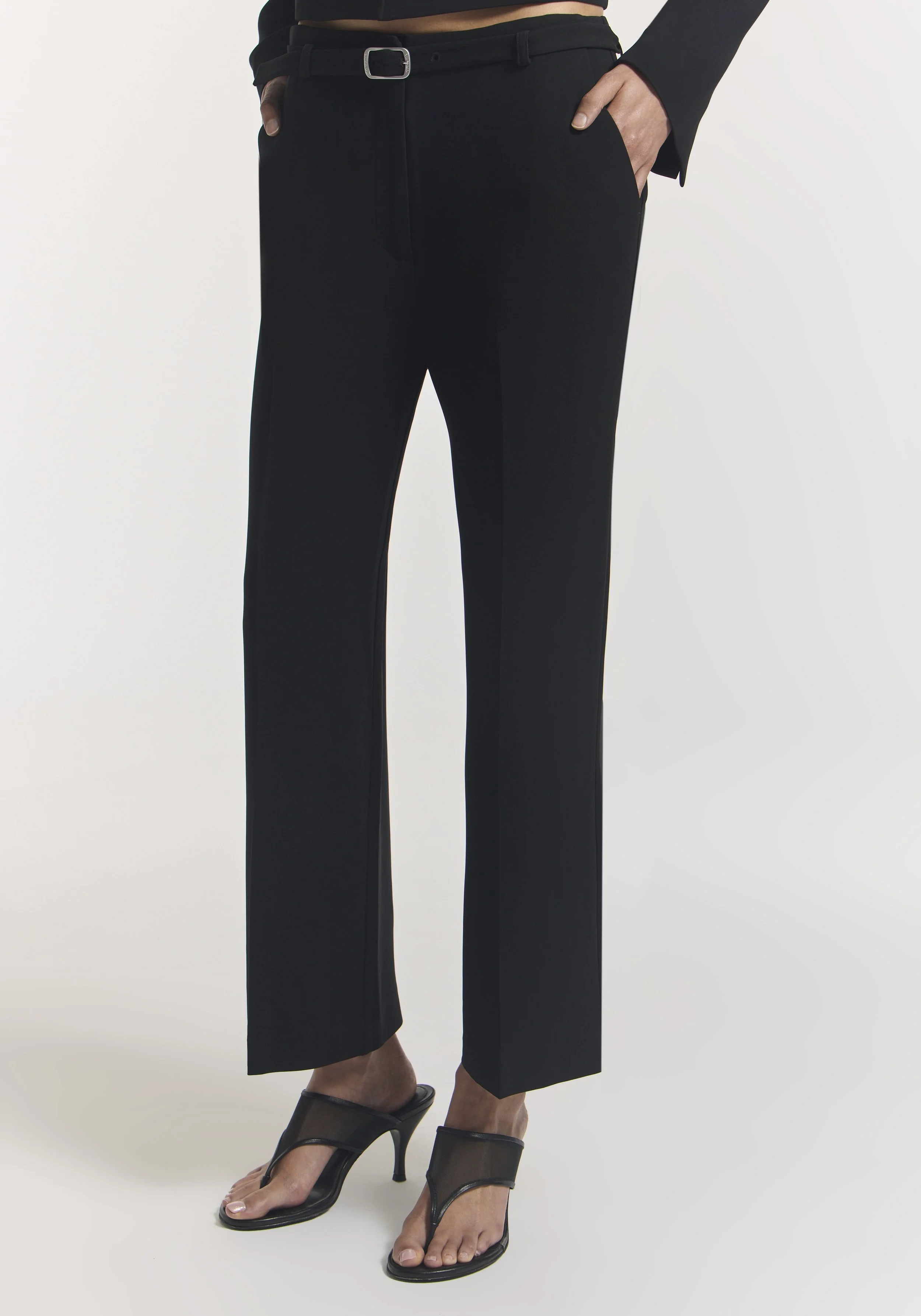 W4918_BOBCAT_TROUSER_BLACK_0220.jpeg