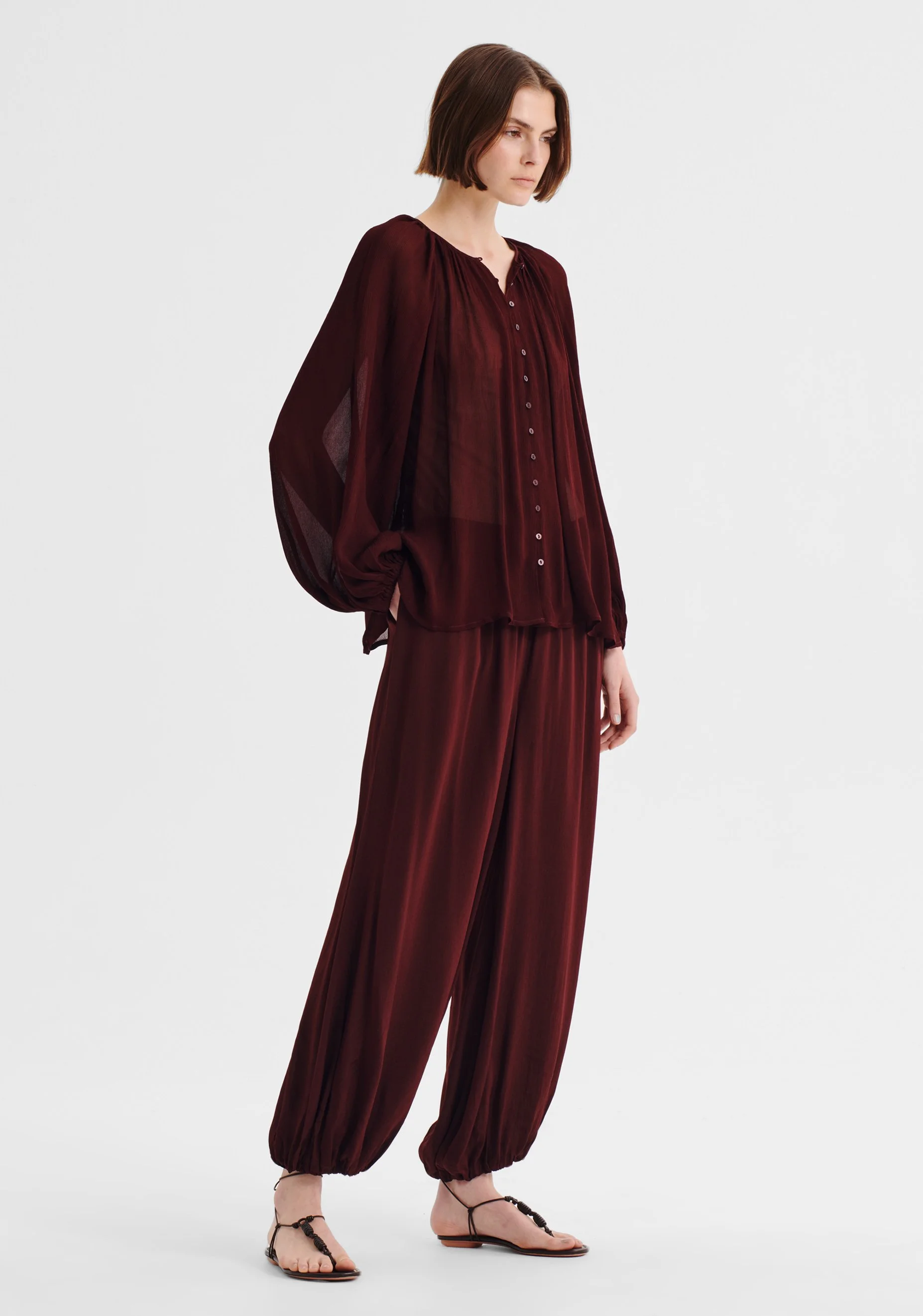 Morrison-AW26-Miranda-Pant-Pinot_2.jpeg