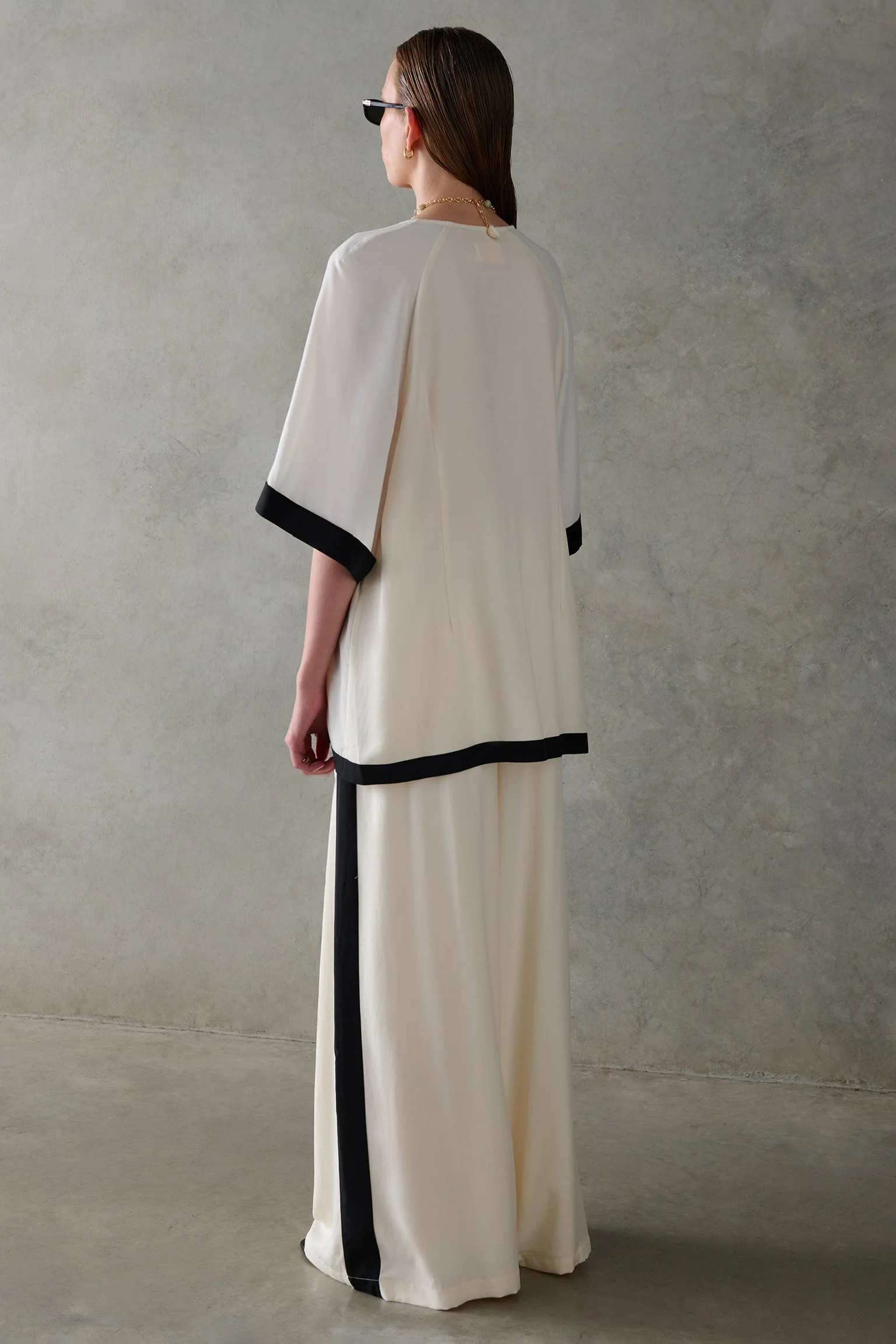 1977A_ST_LEIGHTON_SHIRT_1514.jpg
