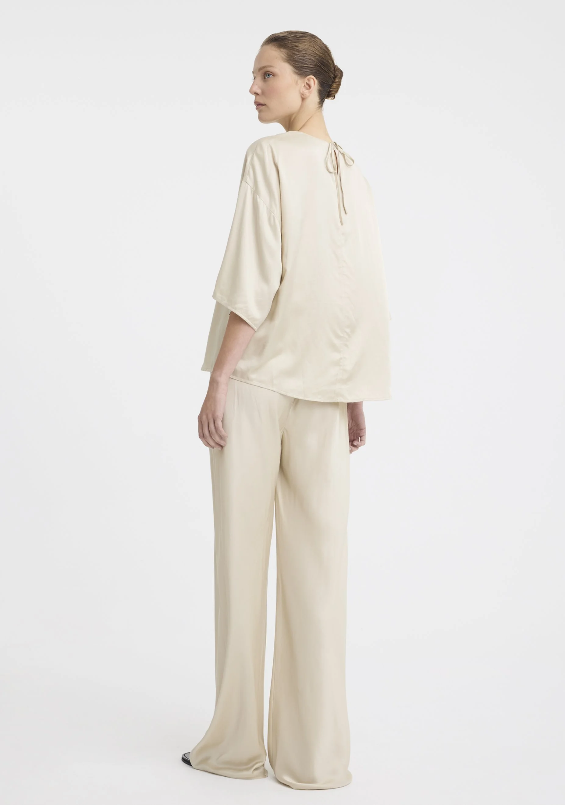 Morrison-SS26-Florence-Tee-Birch_5.jpeg