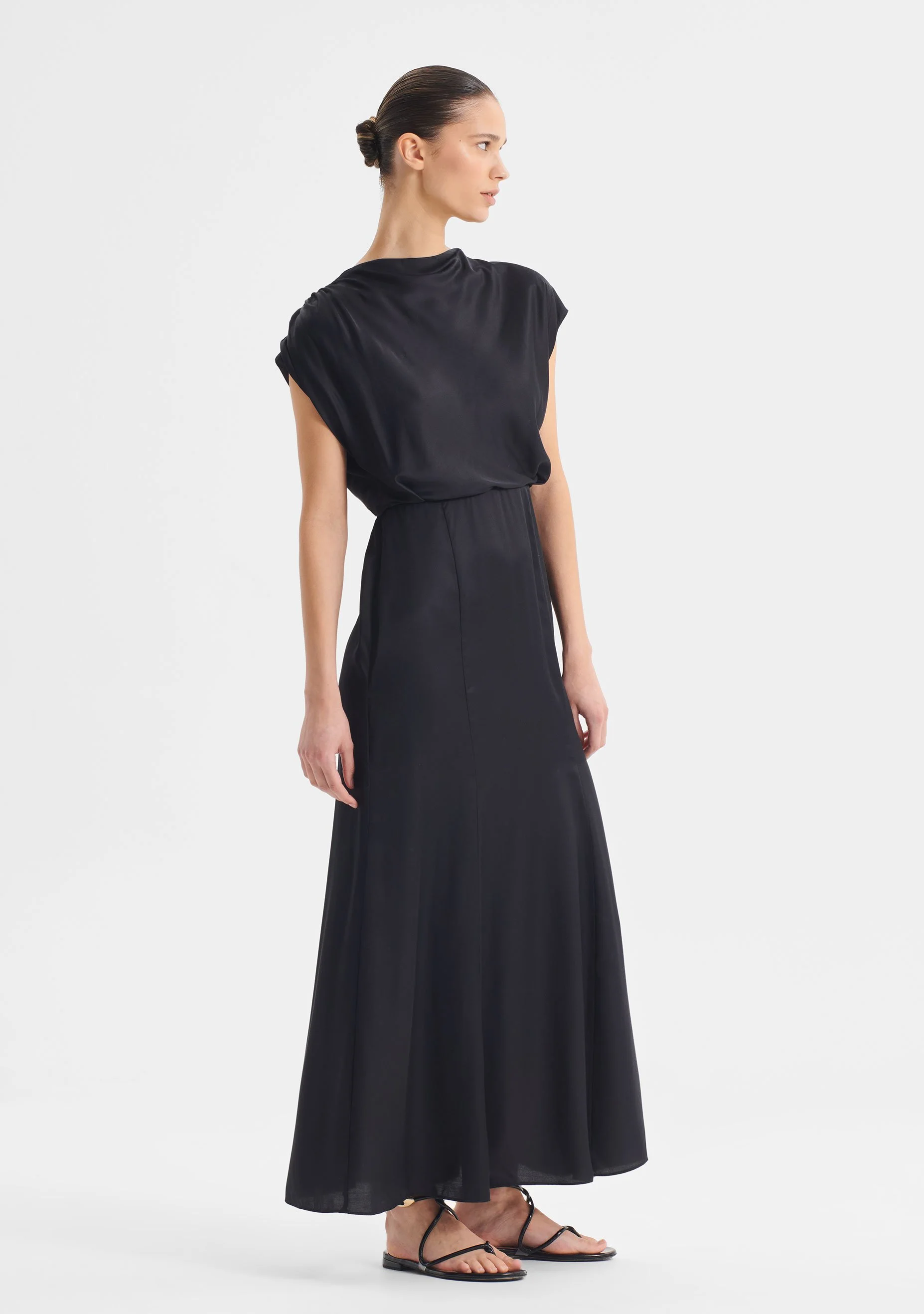 Morrison-SS25-Fredrika-Dress-Black-2.jpeg