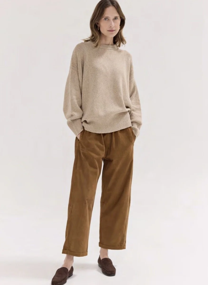 CLOTH & CO | ALMOND BILLOW SLEEVE JUMPER.