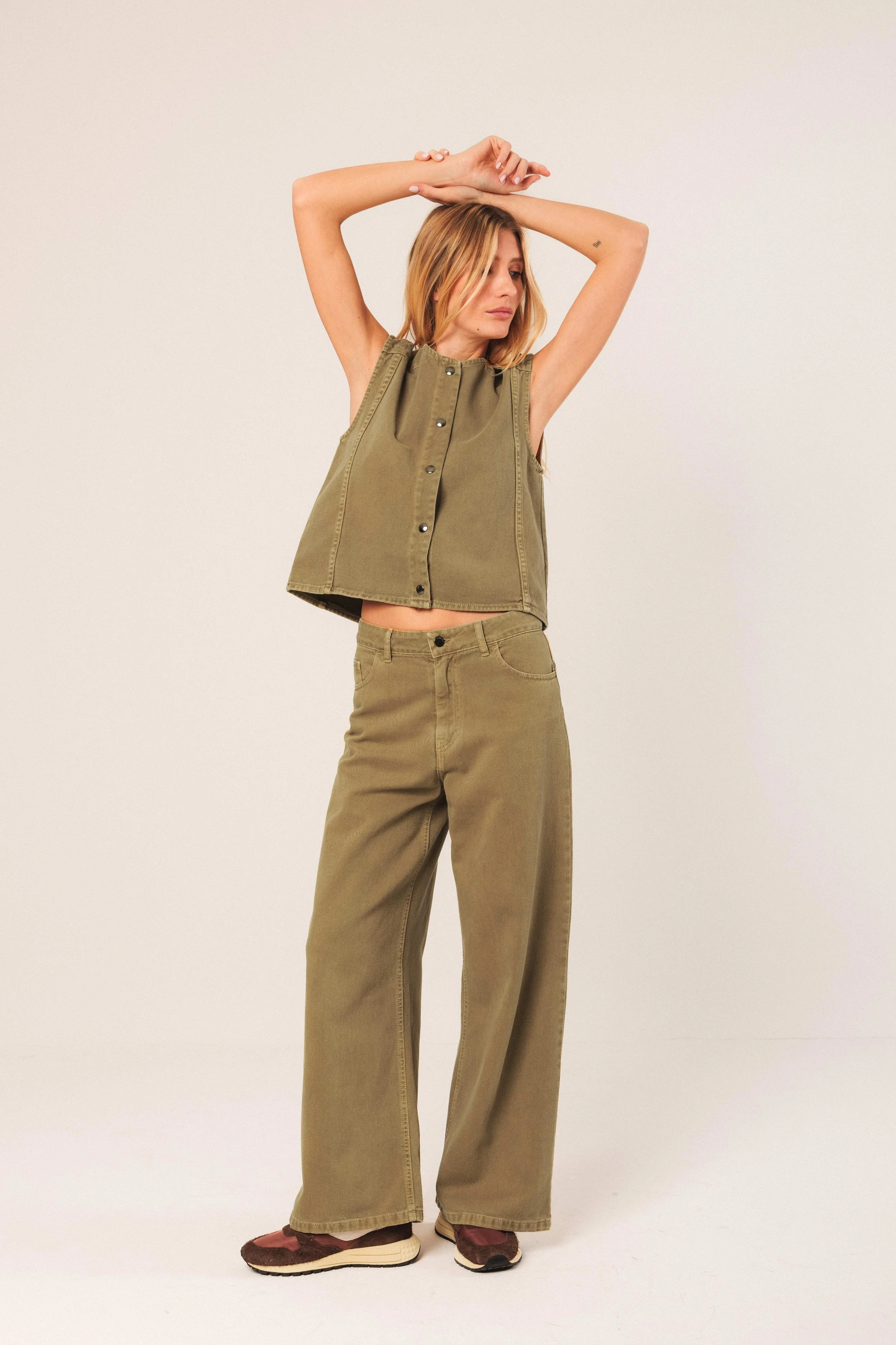 INDI AND COLD | OLIVA DRILL PANTS.