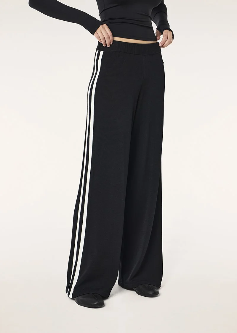 RETREAT KNIT PANT_251KP064_BLACK WHISPER WHITE-11.jpeg