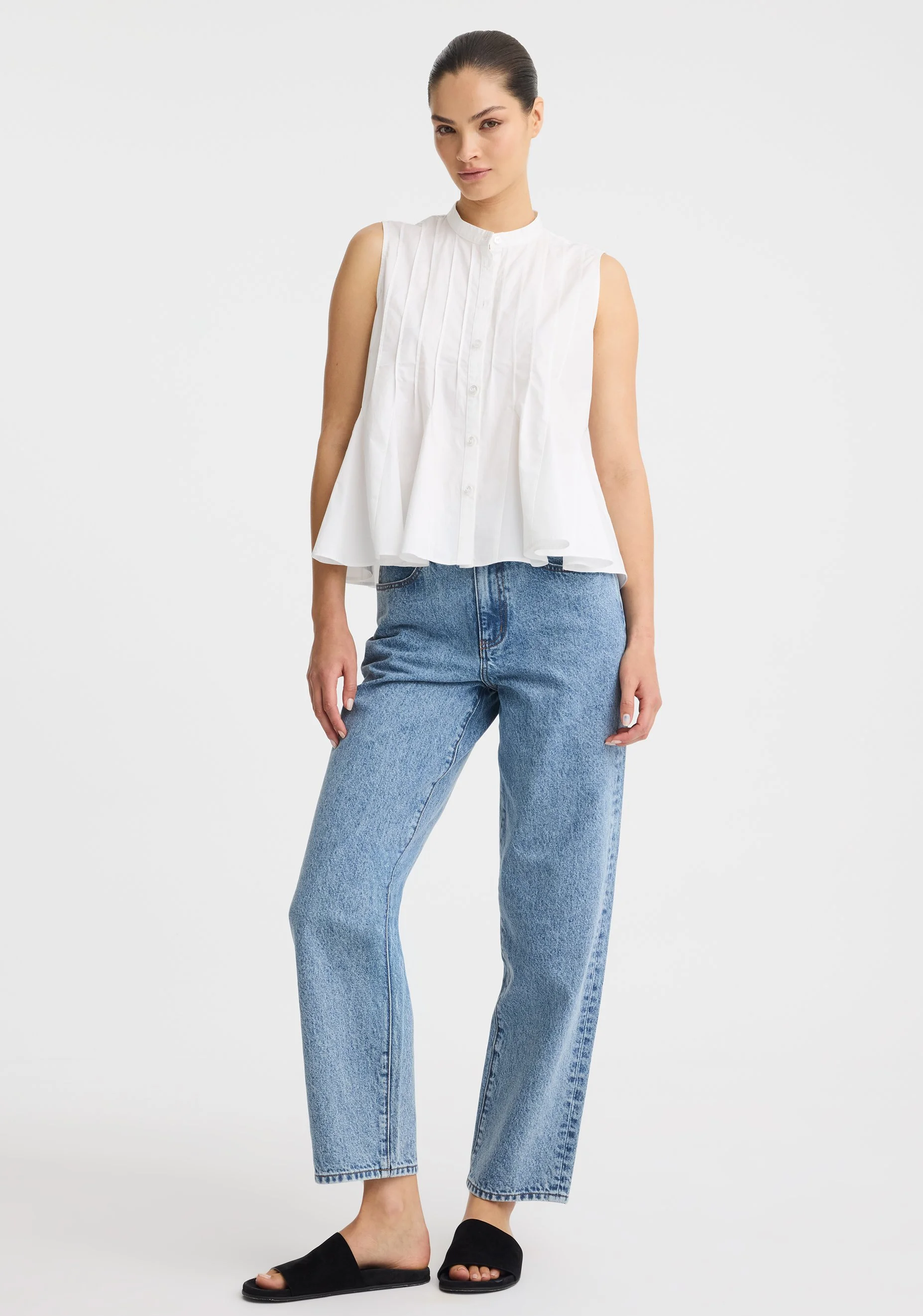 Morrison-SS26-Devin-Pintuck-Shirt-White_2.jpeg