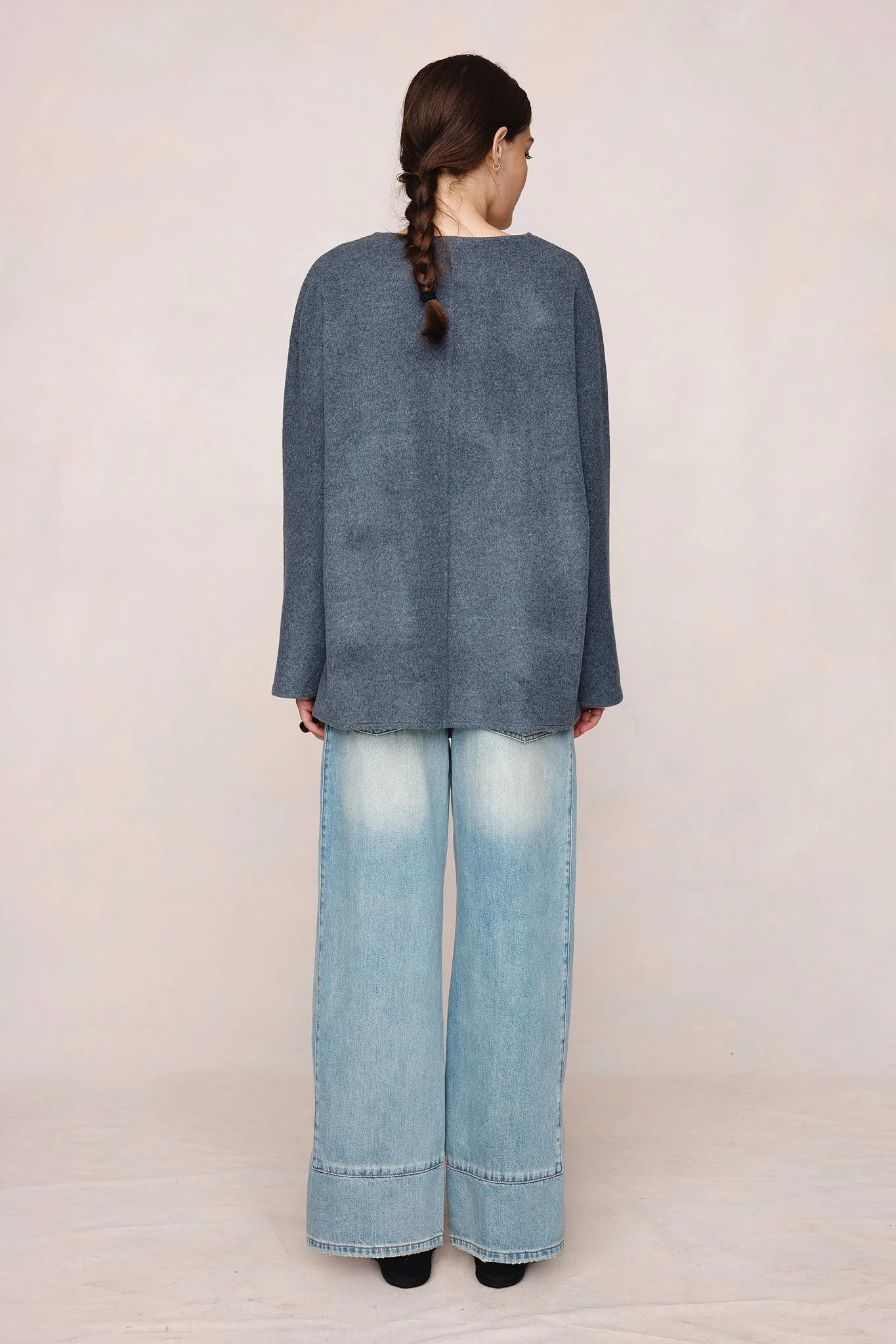 ANAH JUMPER CHARCOAL6.jpeg