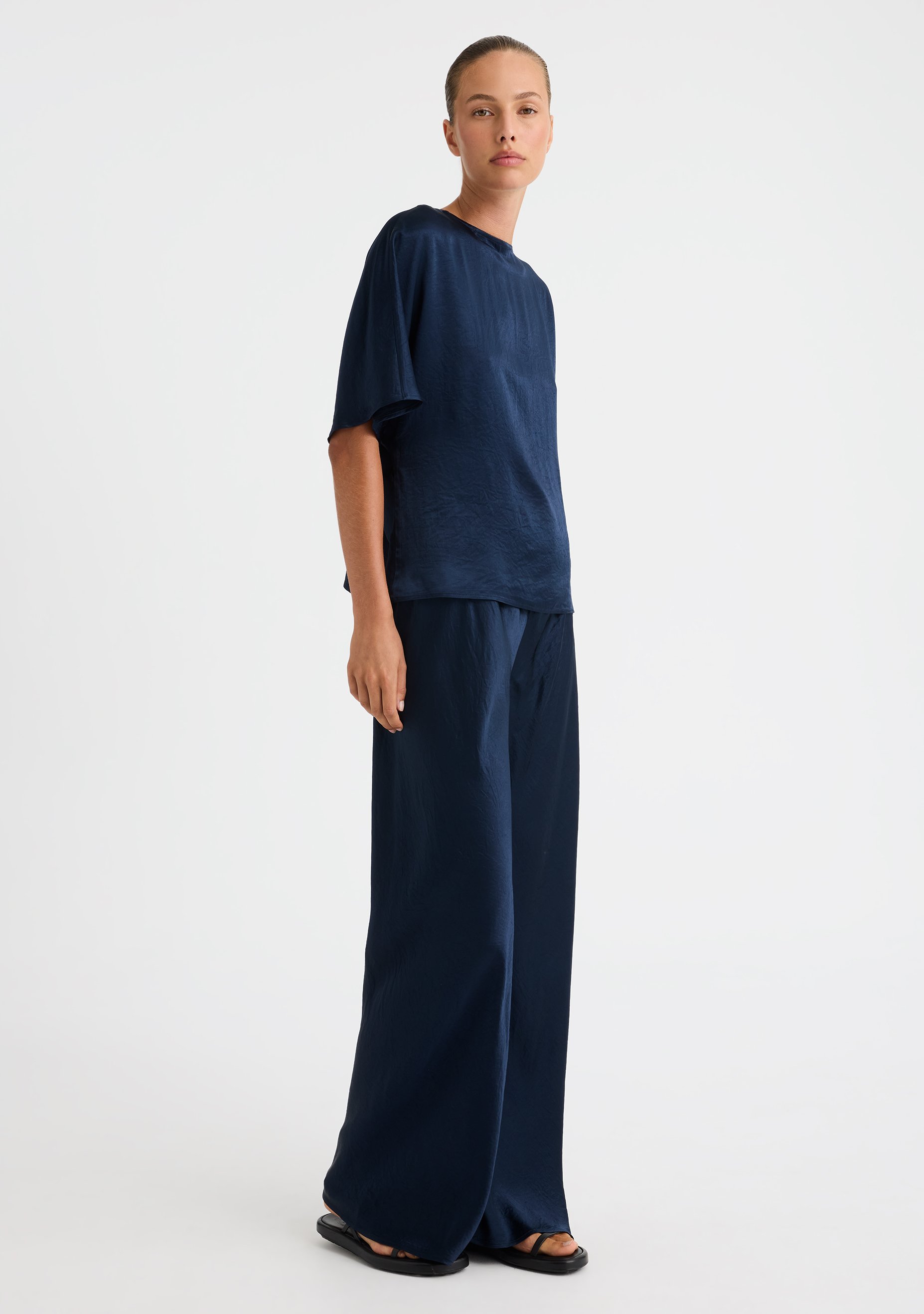 Morrison-SS26-Jasmine-Pant-Navy_3.jpeg