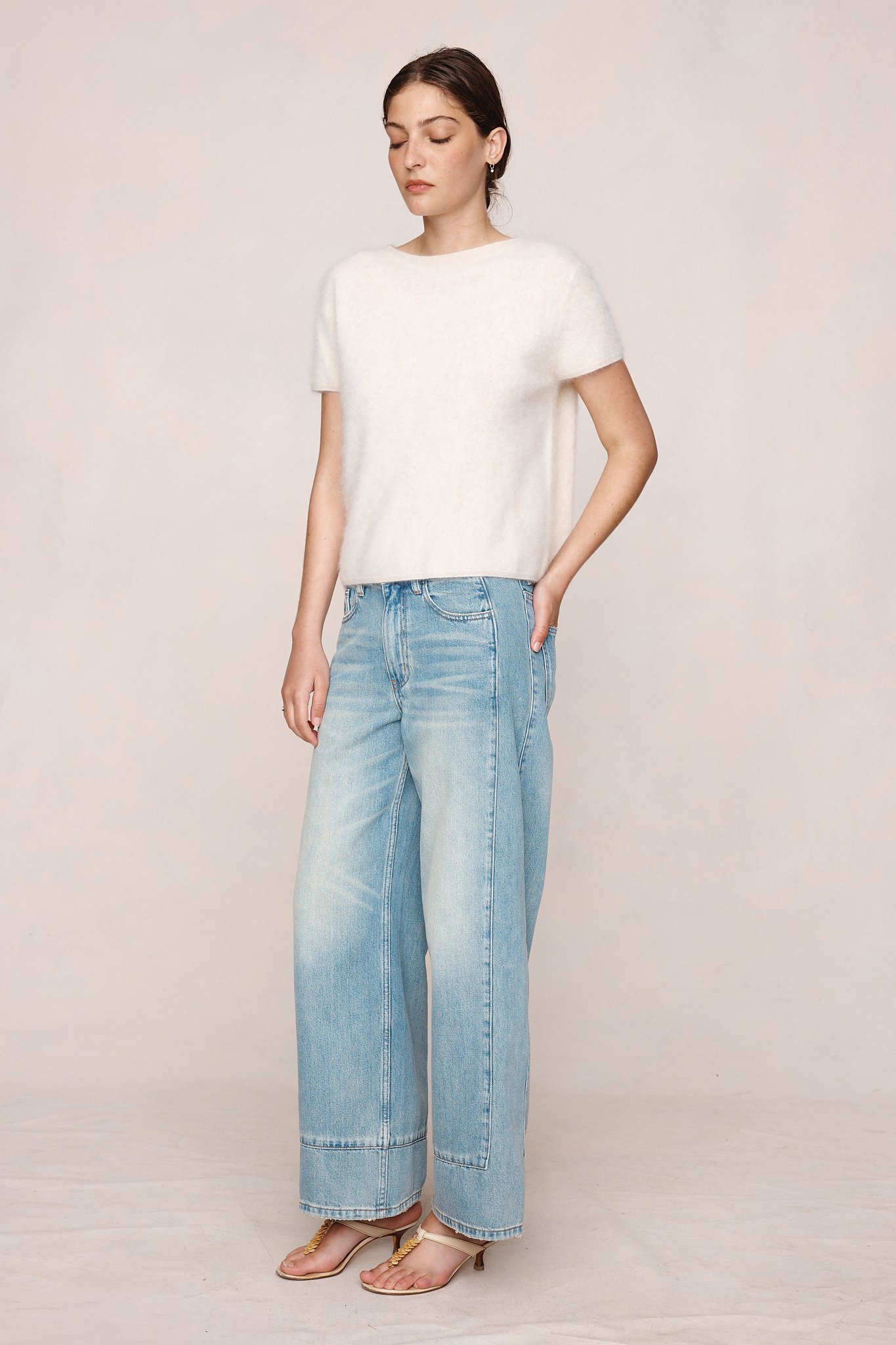 ASTER TOP PORCELAIN4.jpeg