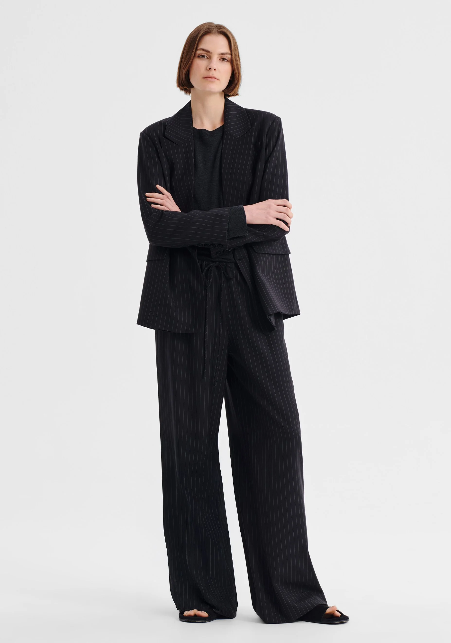 Morrison-AW26-Diego-Drawstring-Pant-Pinstripe_1.JPG