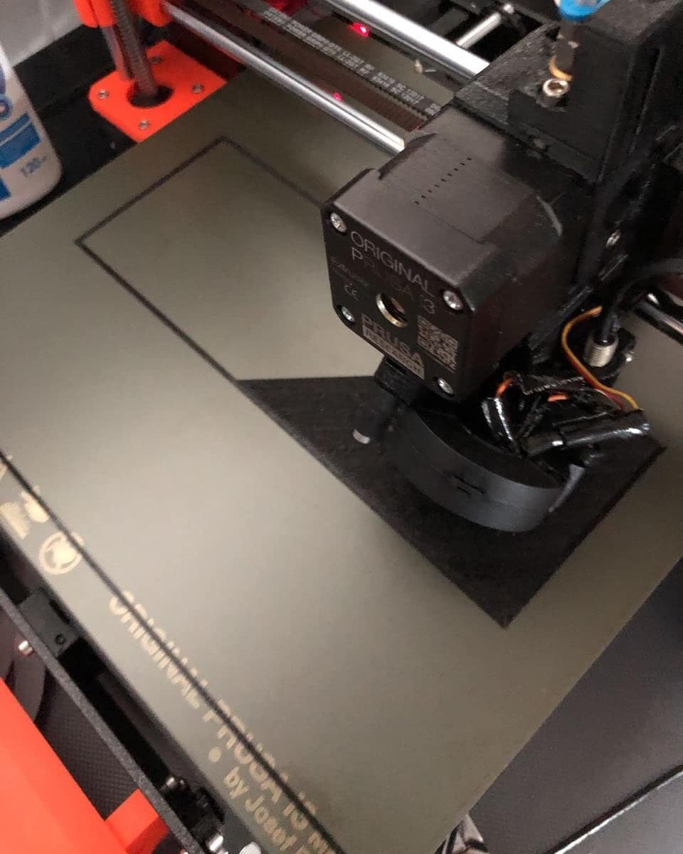 Printing some custom mounts 😊