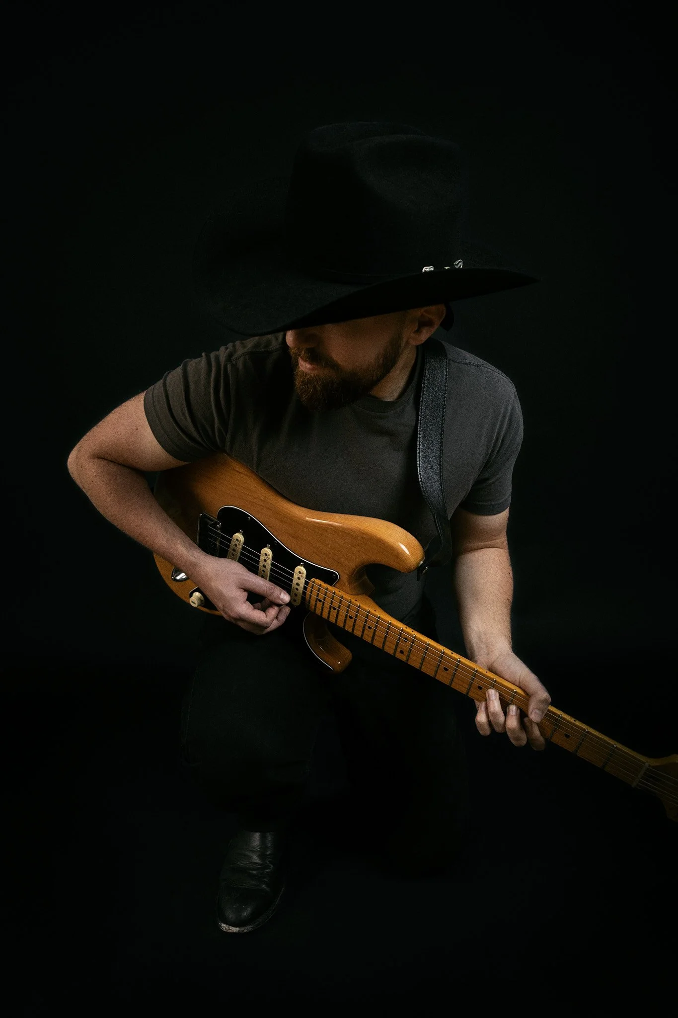 jt-studio-031026-0110 1.jpg