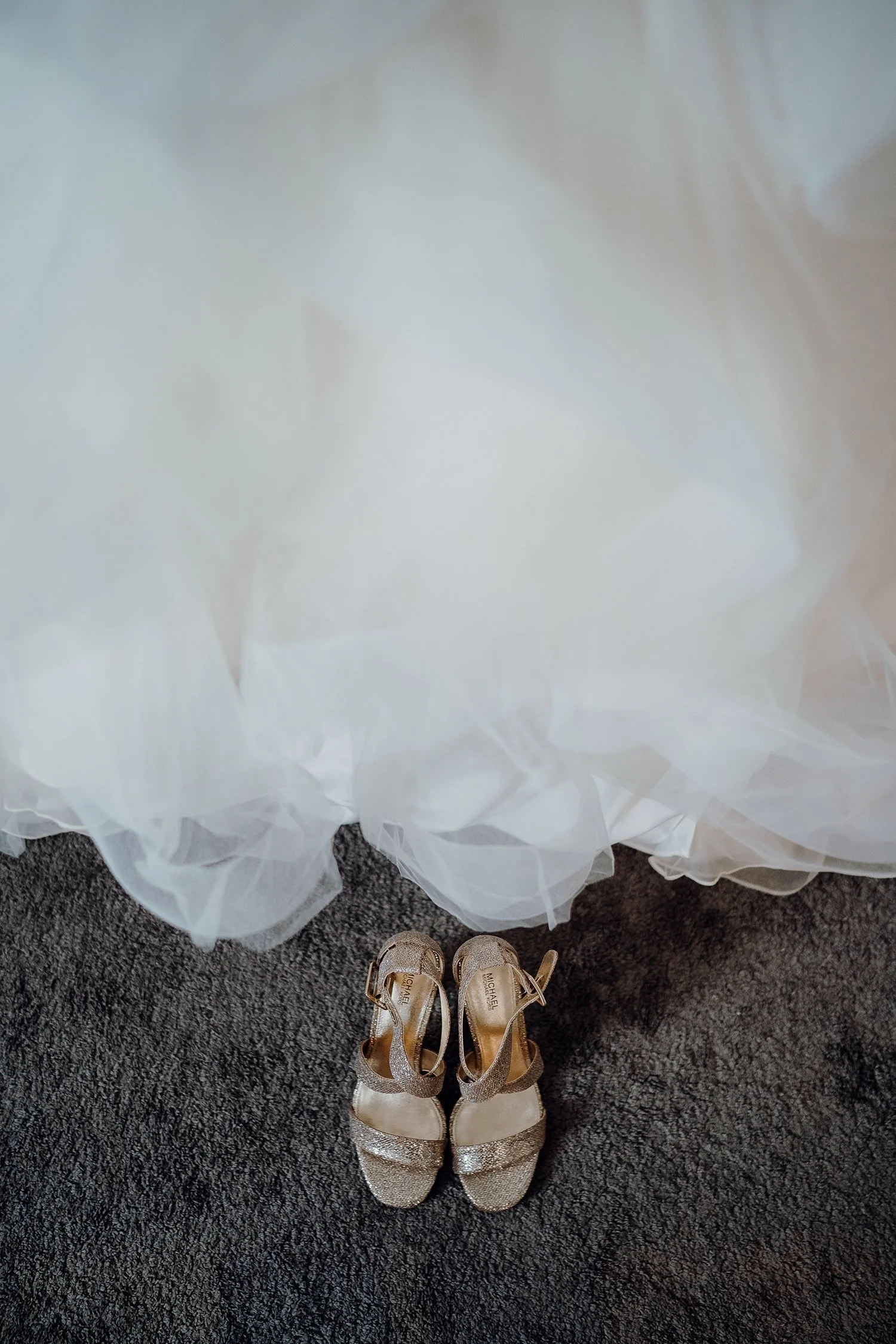 Northbrook Park Wedding Photos0021.jpg