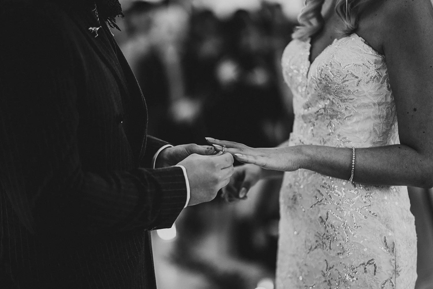 Northbrook Park Wedding Photos0084.jpg