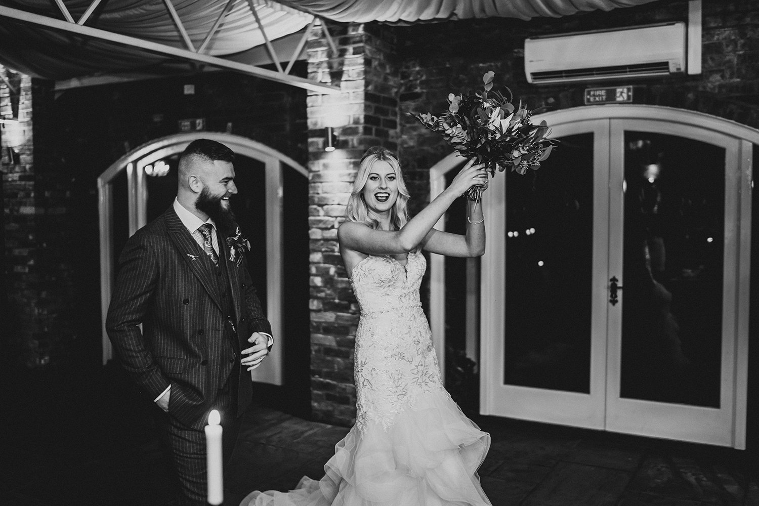 Northbrook Park Wedding Photos0156.jpg