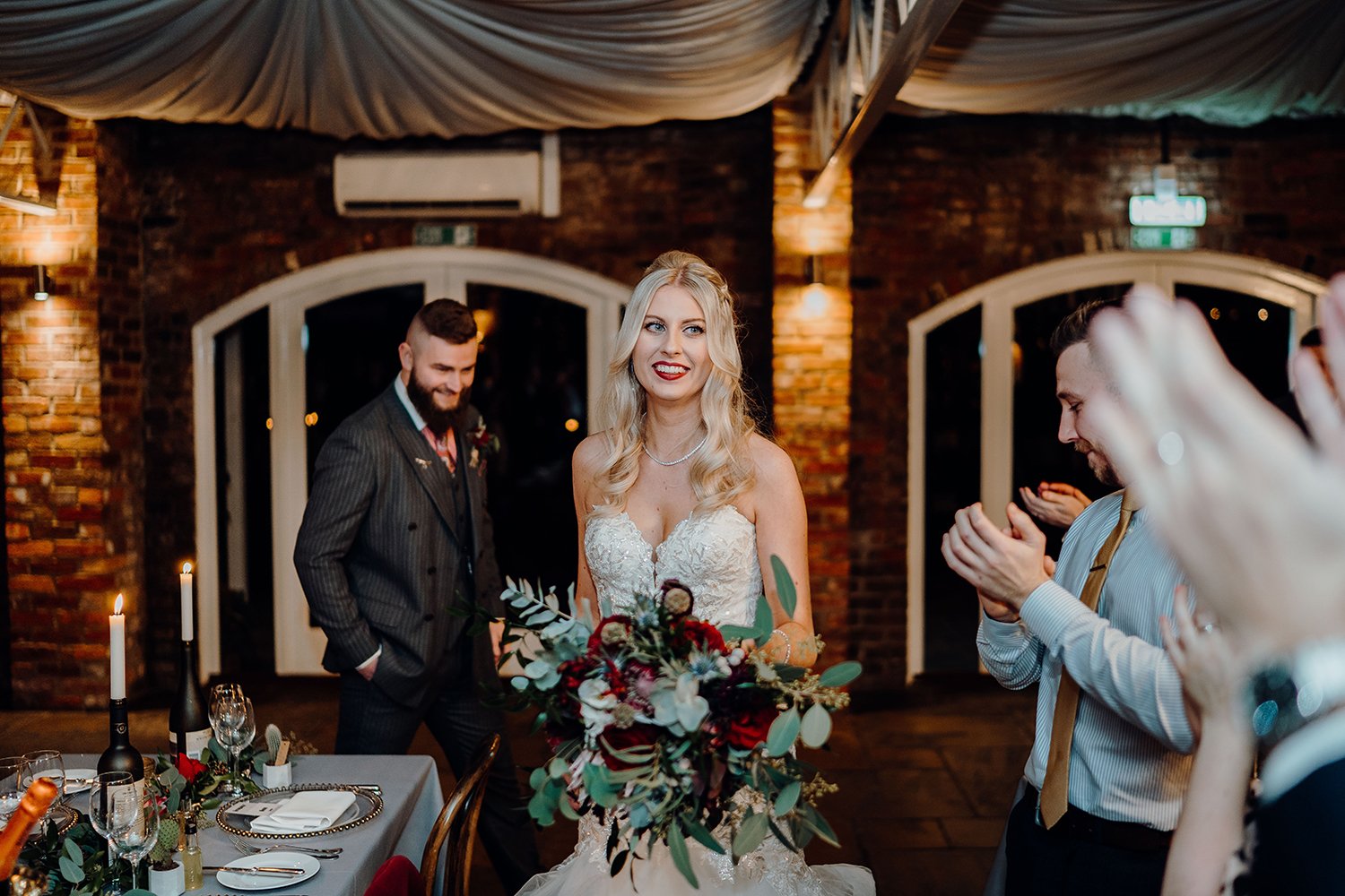 Northbrook Park Wedding Photos0157.jpg