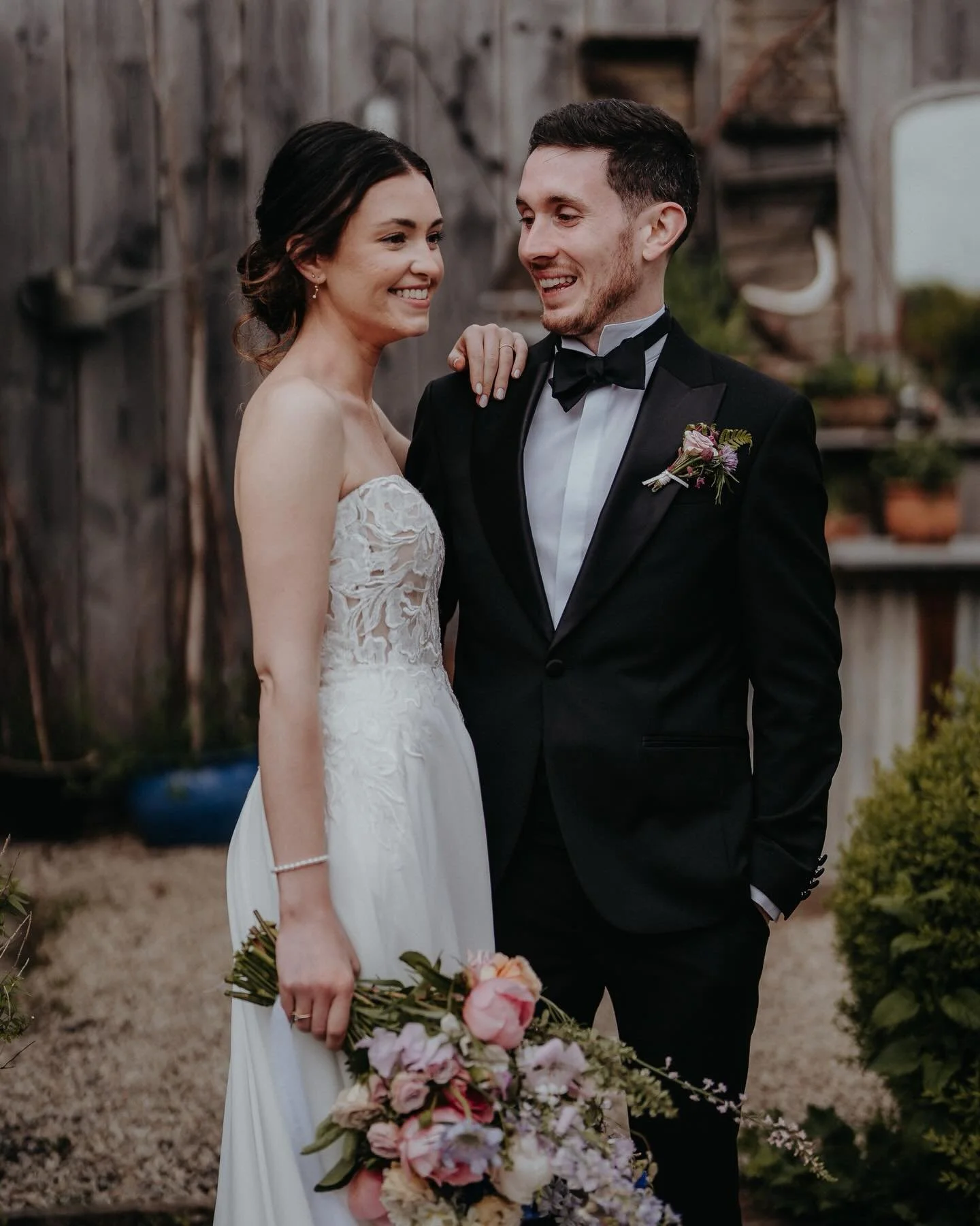 Sad&eacute; &amp; Alex at their gorgeous outside ceremony wedding at Pythouse Kitchen Garden down in South Wiltshire 💫

Venue: @sprigsco 
Celebrant: @saracummingweddingcelebrant 
Hair: @hollyandersenhmua 
Florist: @seedandstemflorals 
Dress: @sassgr