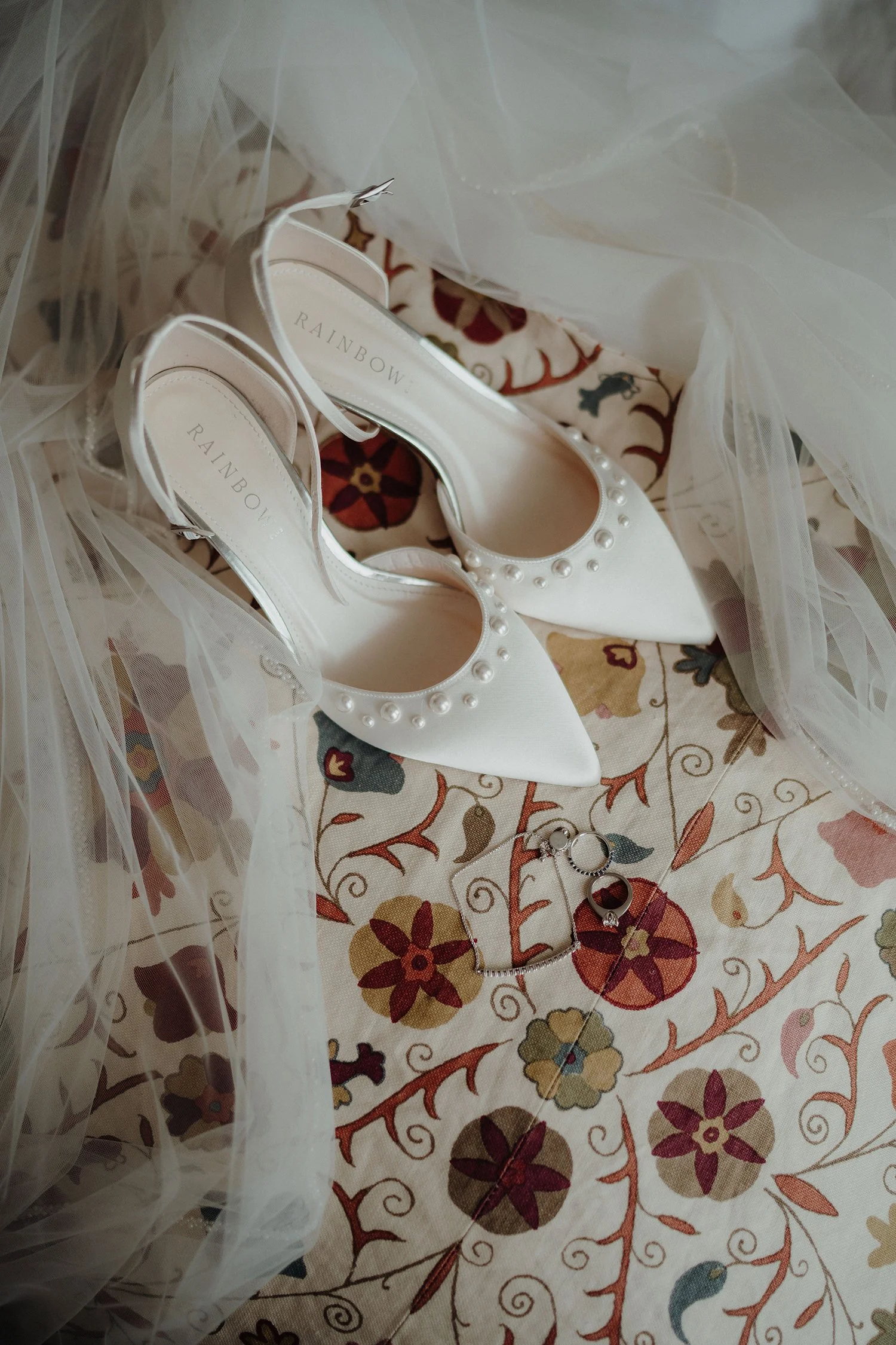 LucyAlexPreviews02.jpg