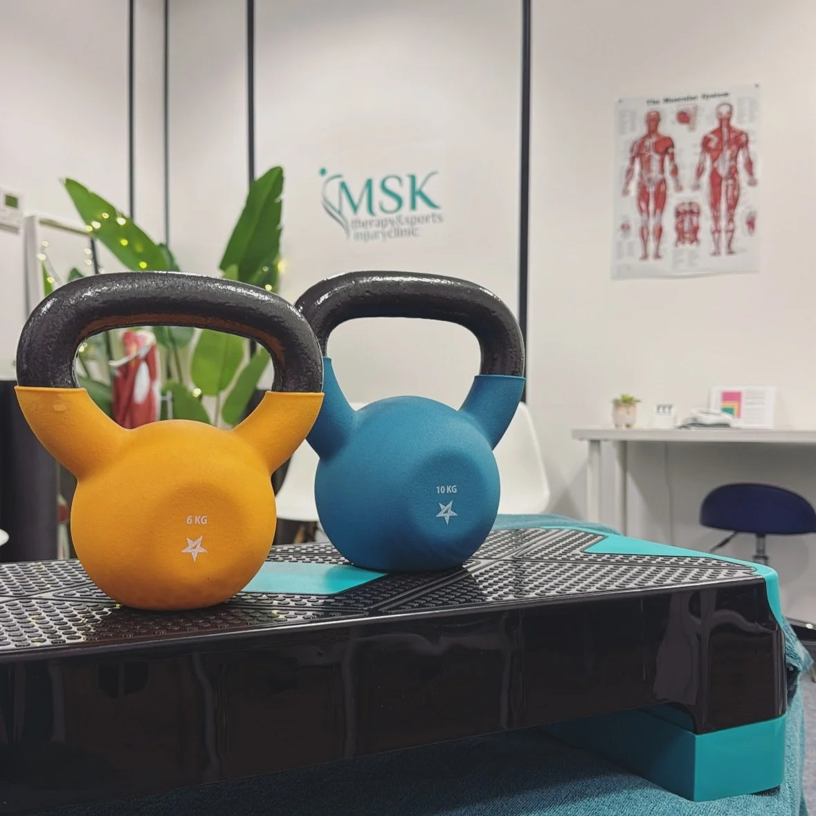 We&rsquo;ve got some new kit in clinic to match some new qualifications 😁

Last month Jayne completed her Rehabilitation for Sport &amp; Exercise 🙌🏻✨

Adding to her Pilates qualifications, Jayne will now be able to take you through early to late s