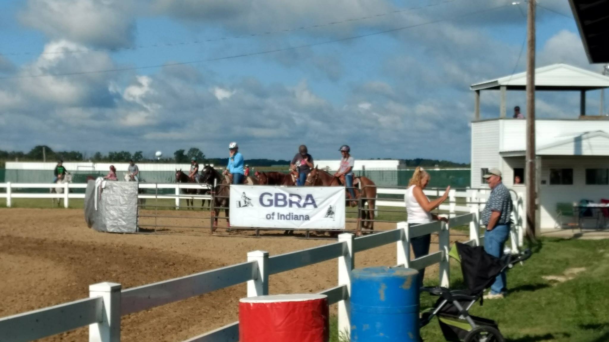 Equine Barn and Arena Facility for Rent