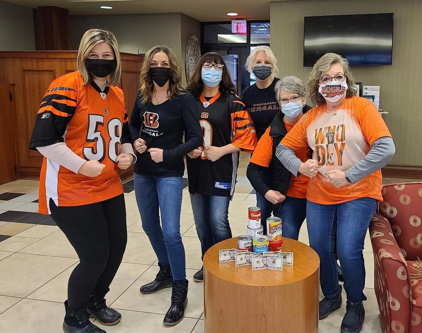 Today our branches had the opportunity to sport their favorite Bengals gear in honor of Joe Burrow Day! 

Employees had the option to pay $5.00 or donate canned food in order to participate. Our generous CEO, Mr. Reed, has pledged to match all donati