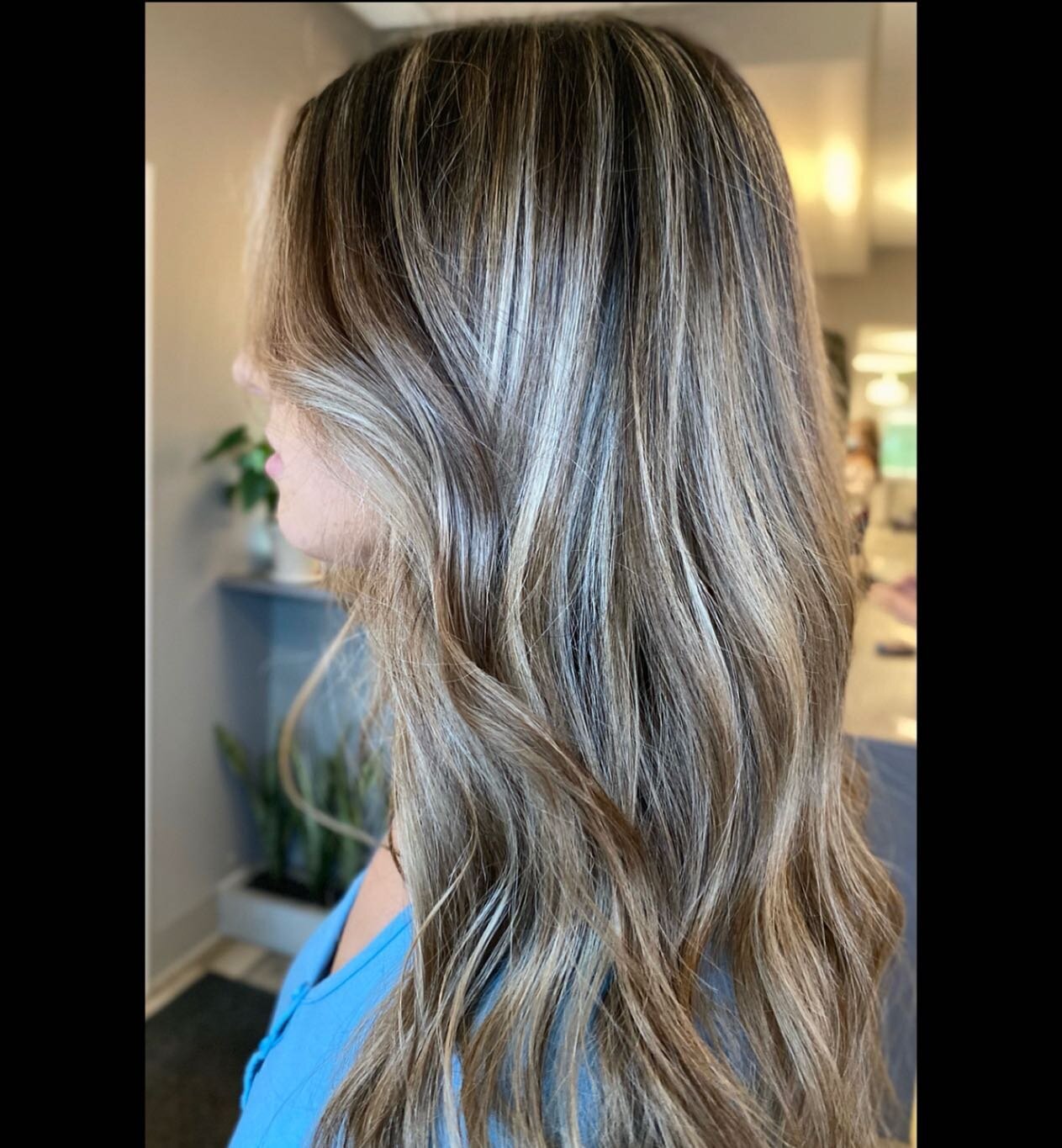 Dimensional Brunette ✨ 

@behindthechair_com @oneshothairawards 

#btconeshot22_balayage #btconeshot22_blondes #btconeshot22_brunettes #btconeshot22_placement #btconeshot22_heatstyling  #framar #behindthechair #btconeshot22 #olaplex #balayage #brunet