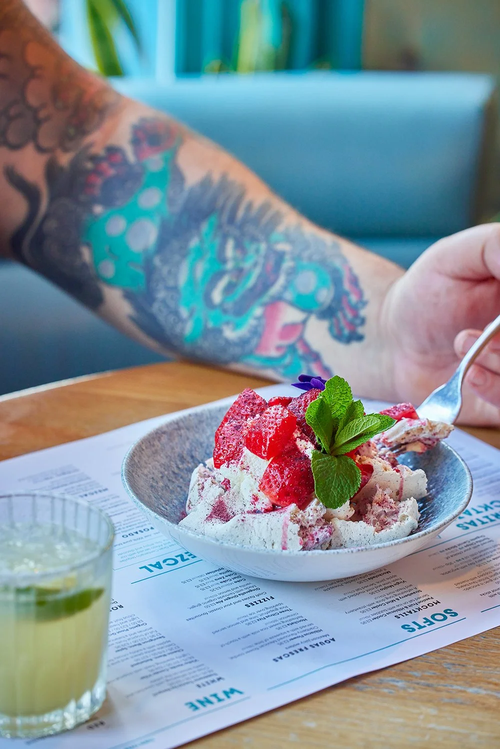 FoodPhotographerLondon_CharlotteNott-Macaire_Wahaca_StrawberryHibiscusMeringue.jpg