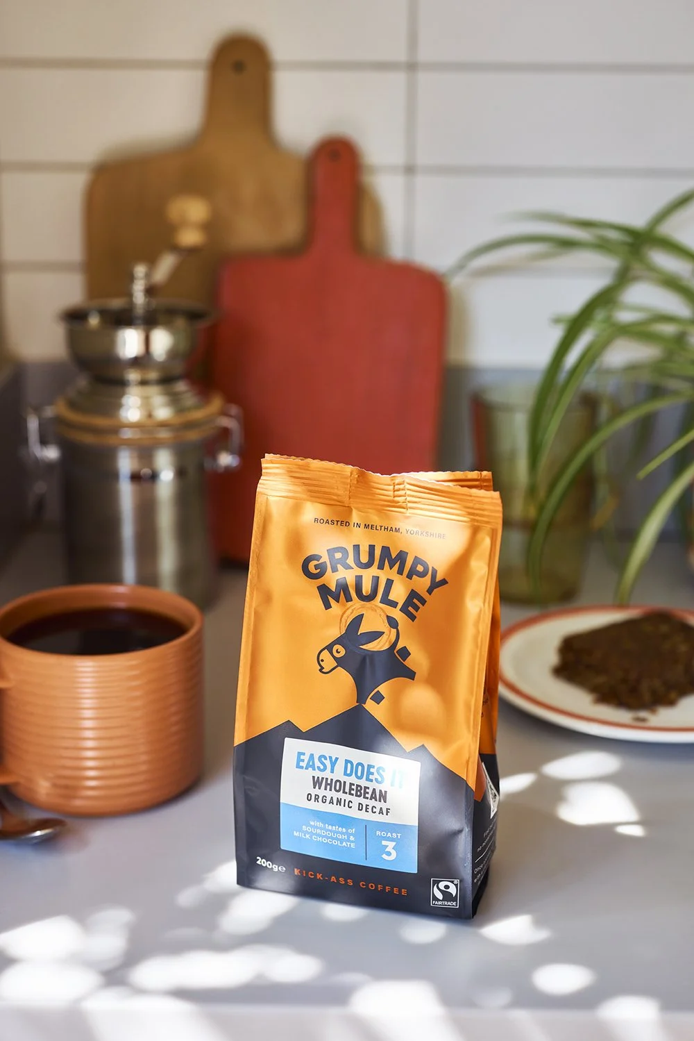 FoodPhotographerLondon_CharlotteNott-Macaire_GrumpyMule_CoffeeInKitchen.jpg