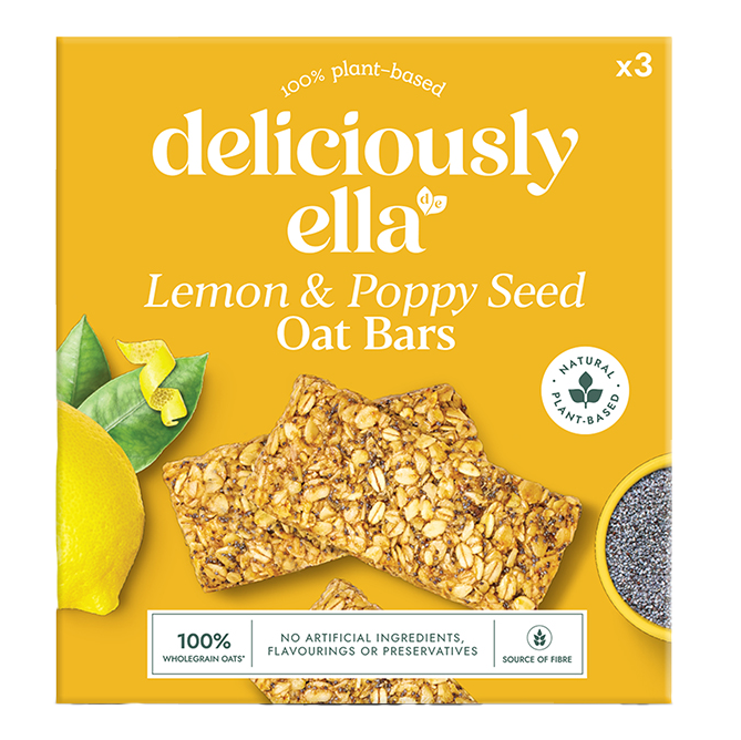 FoodPhotographerLondon_CharlotteNott-Macaire_DeliciouslyElla_LemonPoppySeedBarsPackshot.png