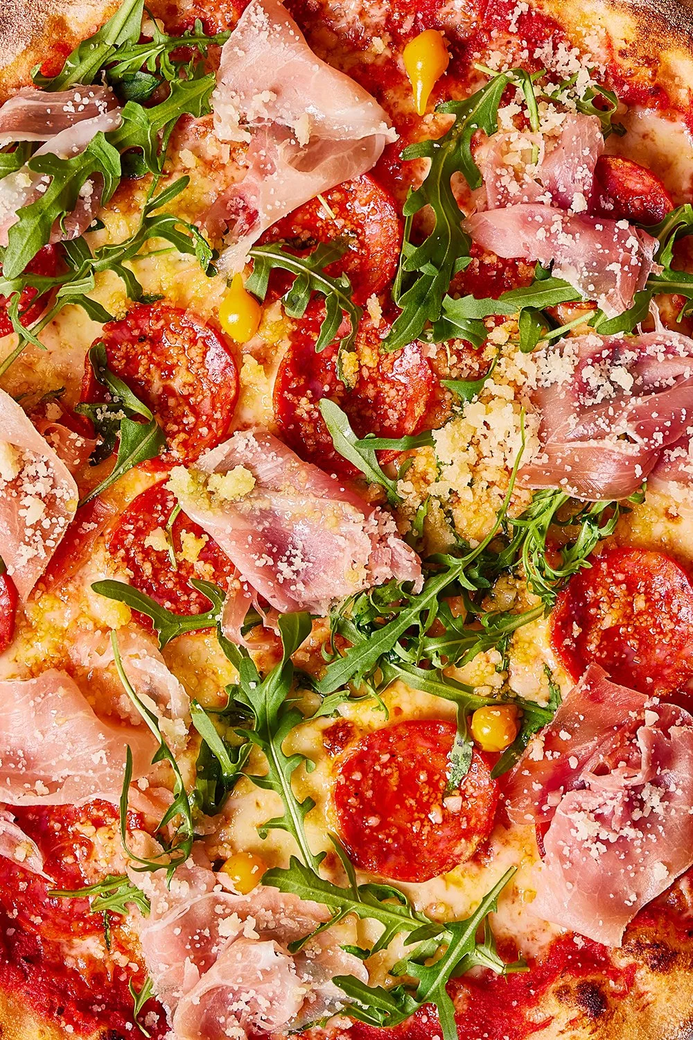 FoodPhotographerLondon_CharlotteNott-Macaire_Prezzo_WebShotsPoshPepperoniPizza.jpg