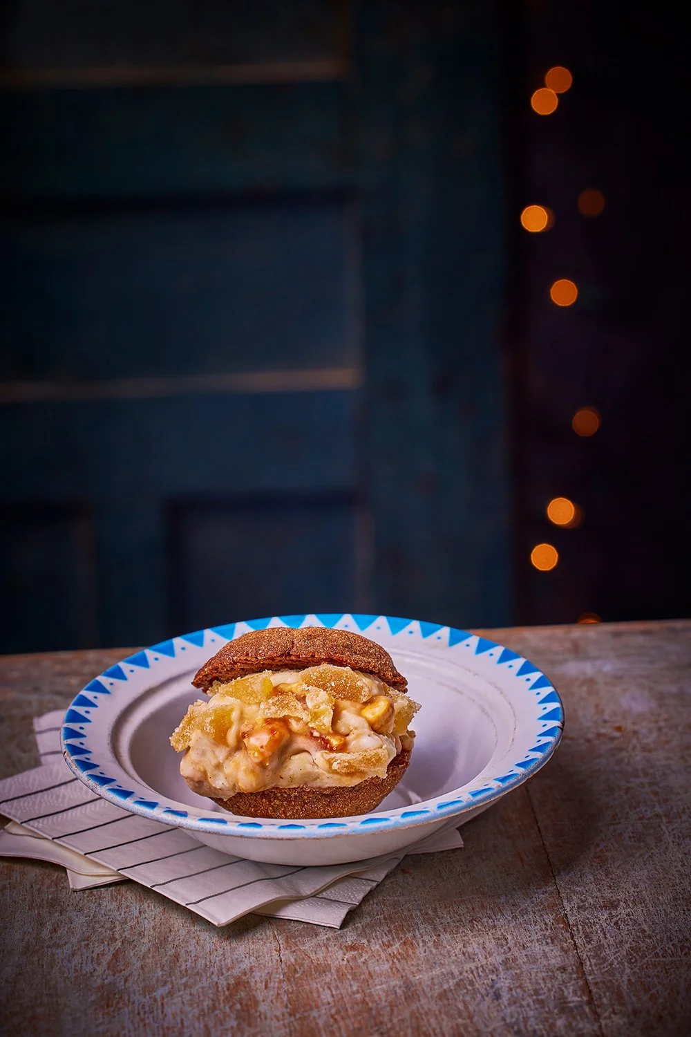 FoodPhotographerLondon_CharlotteNott-Macaire_AVeryVeganChristmas_IceCreamSandwich.jpg