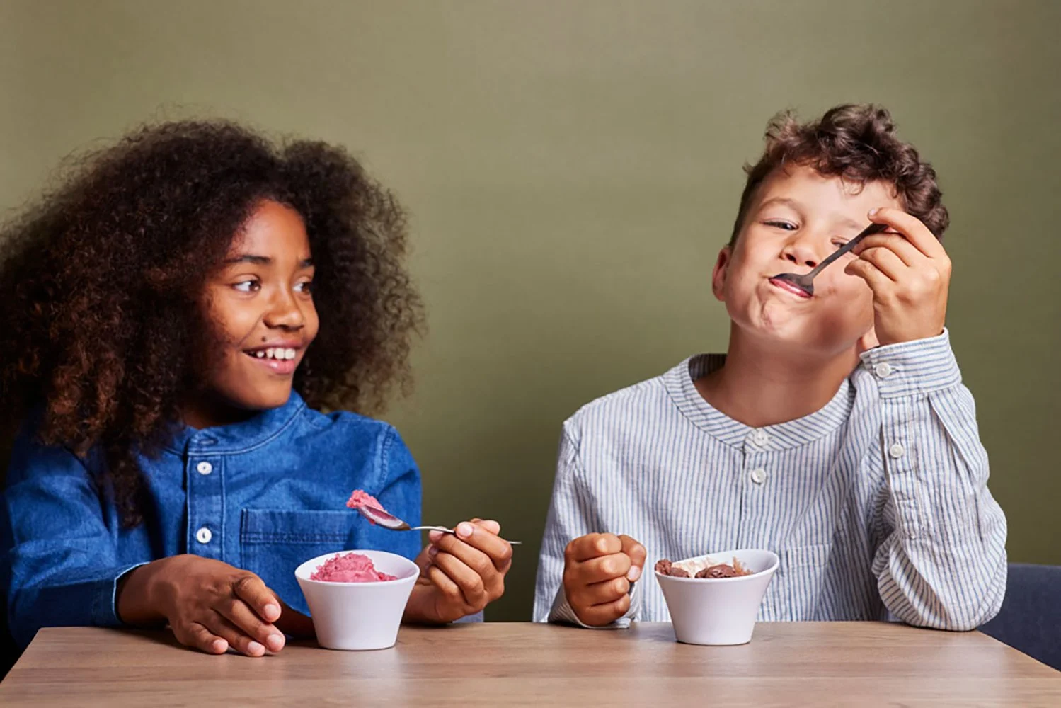 FoodPhotographerLondon_CharlotteNott-Macaire_Prezzo_Kids_Ice-cream.jpg