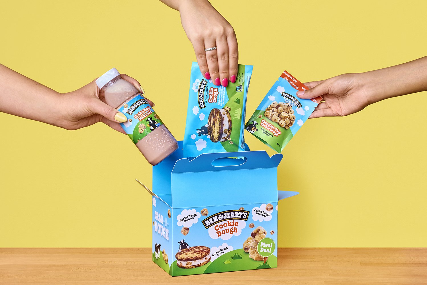 FoodPhotographerLondon_CharlotteNott-Macaire_BenJerrys_ItemsComingOutOfBox.jpg