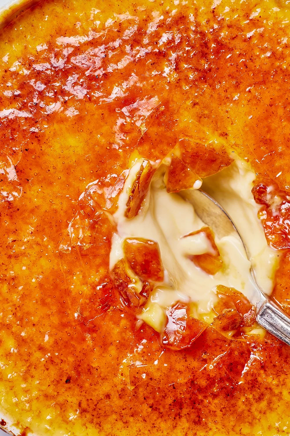 FoodPhotographerLondon_CharlotteNott-Macaire_Cote_CremeBruleeMacro.jpg