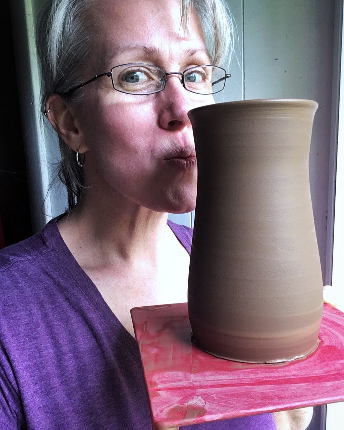 Hello, friends! I&rsquo;m Jen, maker of all the things. For new and longtime followers (thank you, by the way! I&rsquo;m so glad you&rsquo;re here) here are five things about me:

1. I love this new mug shape so much I want to kiss it. 😘😂 No joke, 