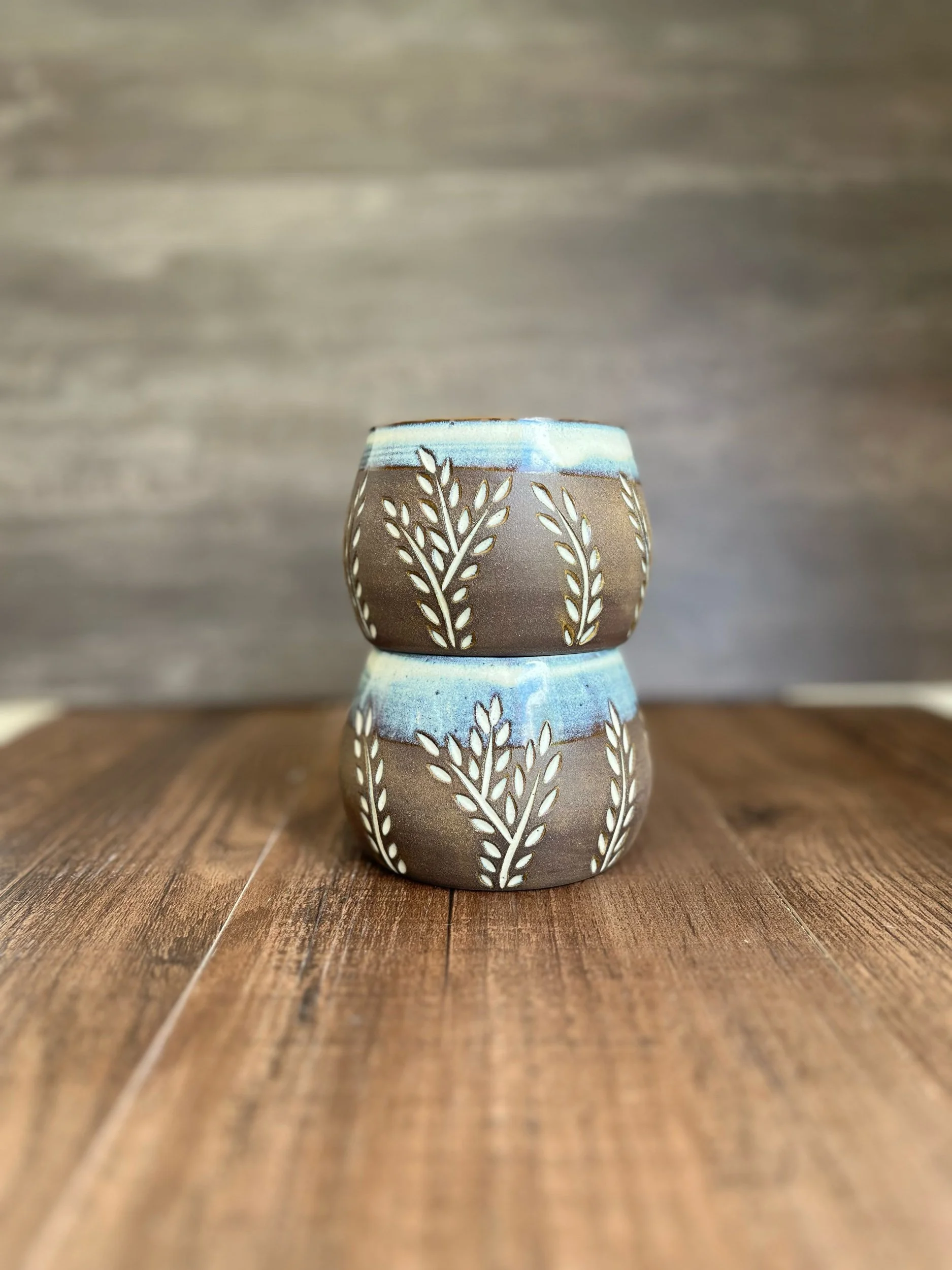 White Vine Ice Cream Cup (9oz)