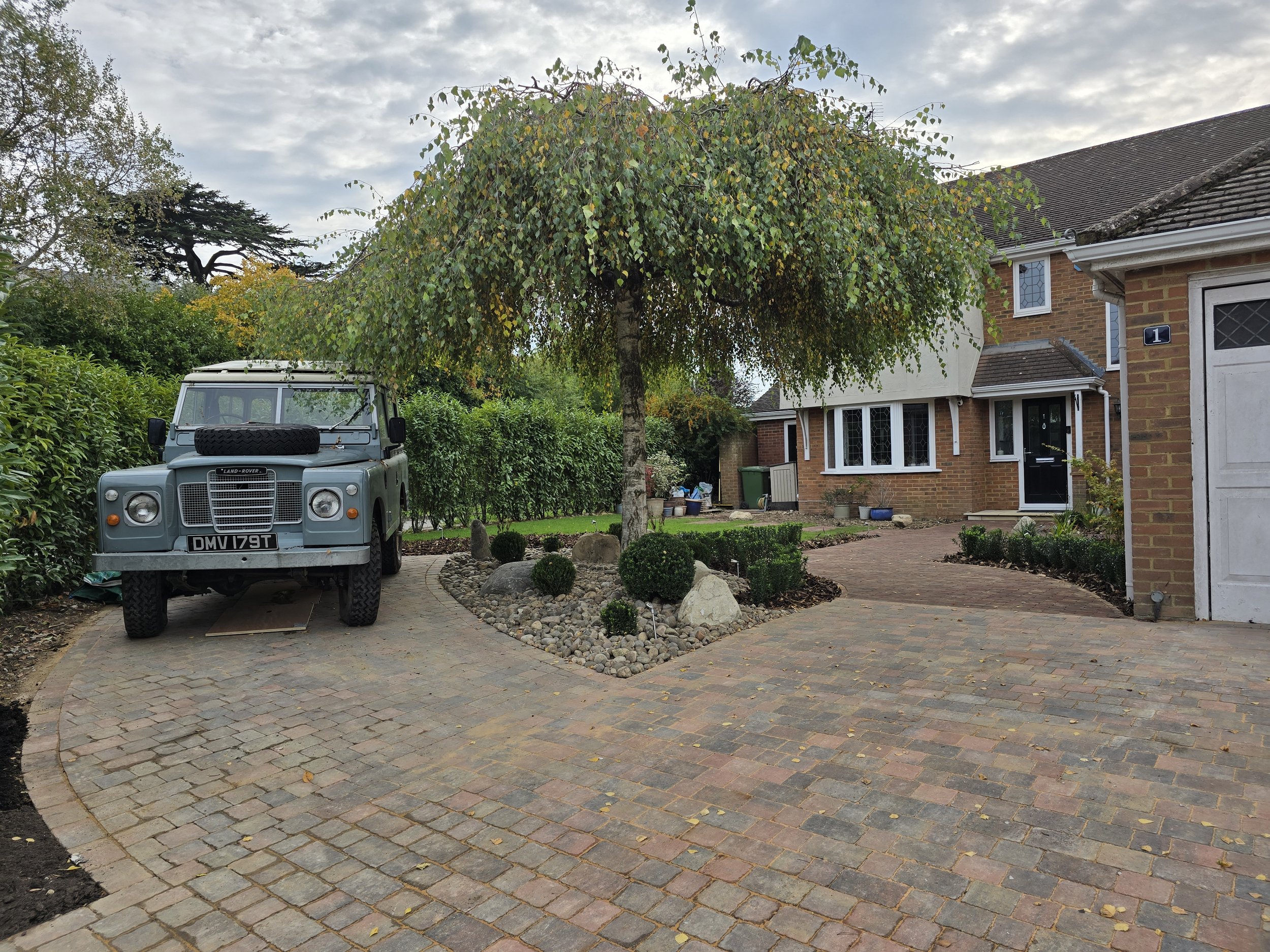 Bradstone Woburn Rumbled Driveway