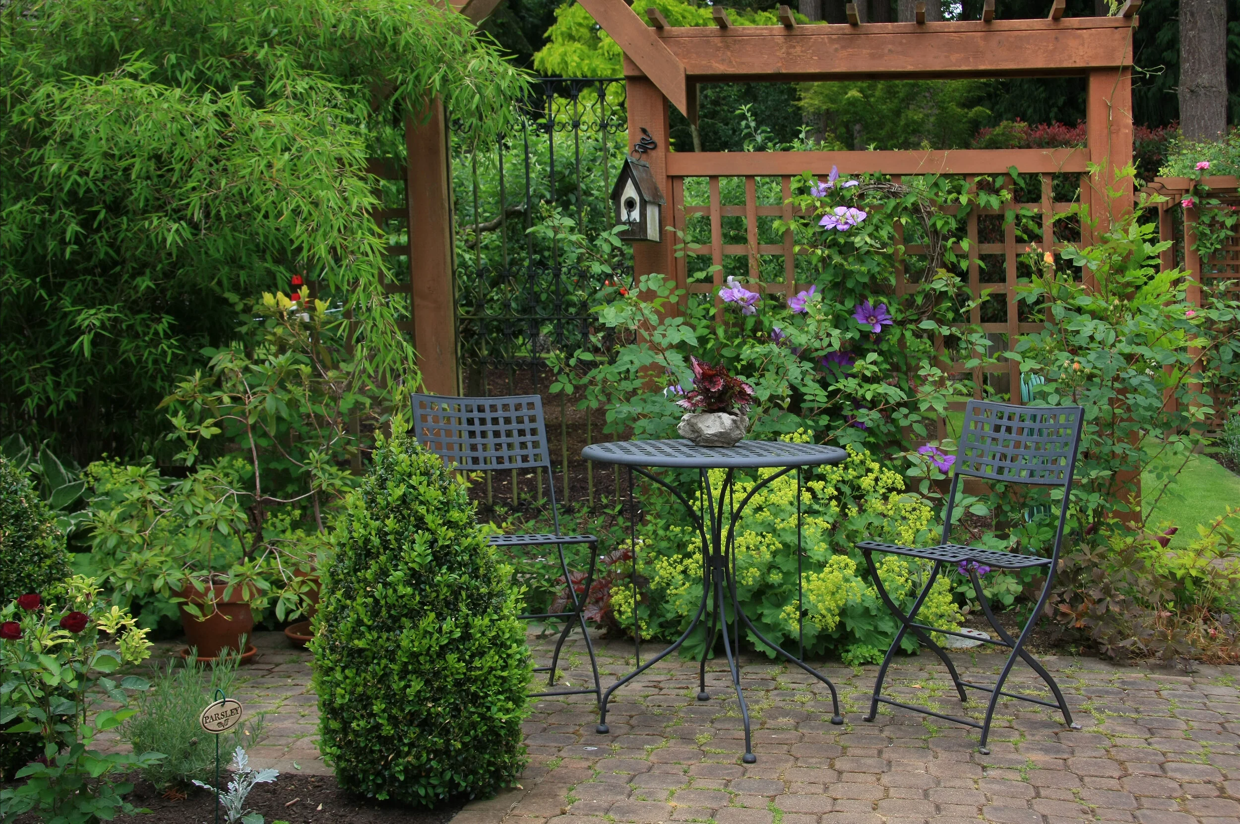 gardengate.jpg